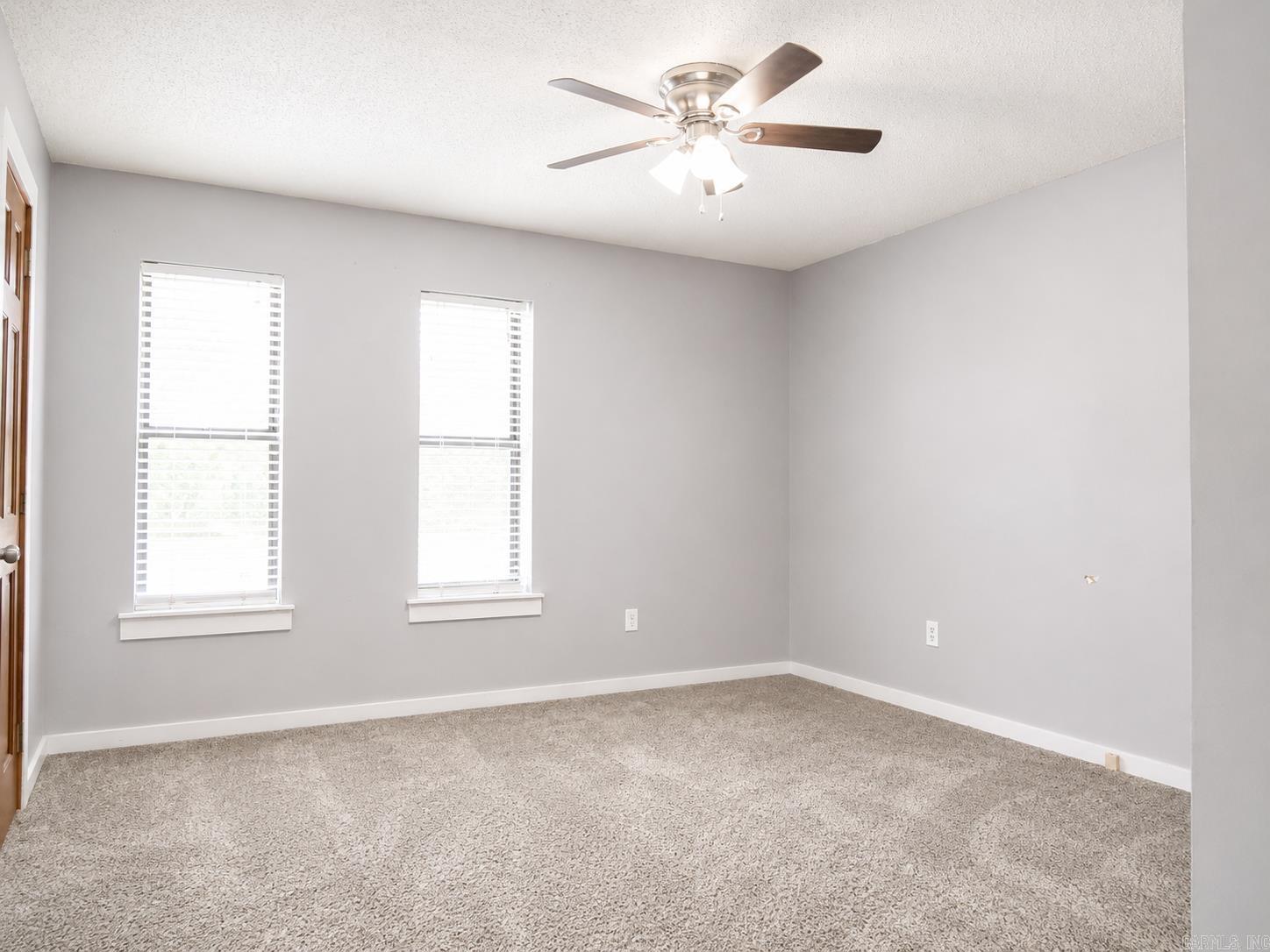26028518 Property Photo 16