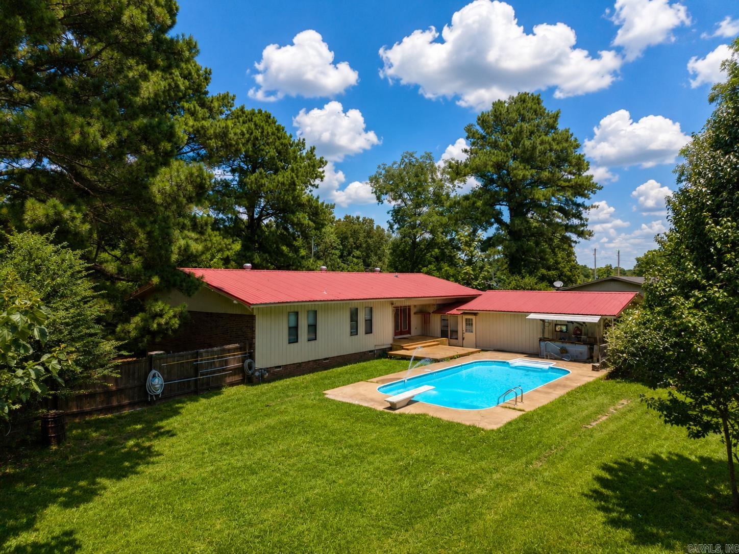 26028518 Property Photo 18