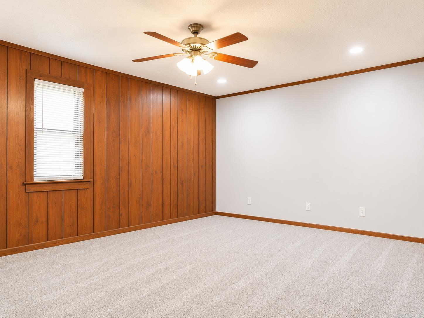 26028518 Property Photo 20
