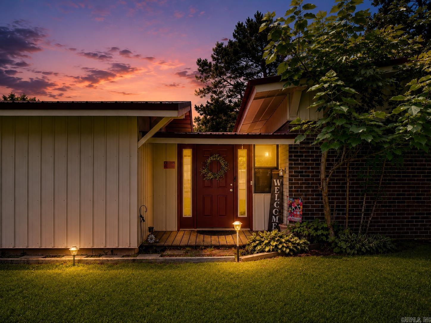26028518 Property Photo 24