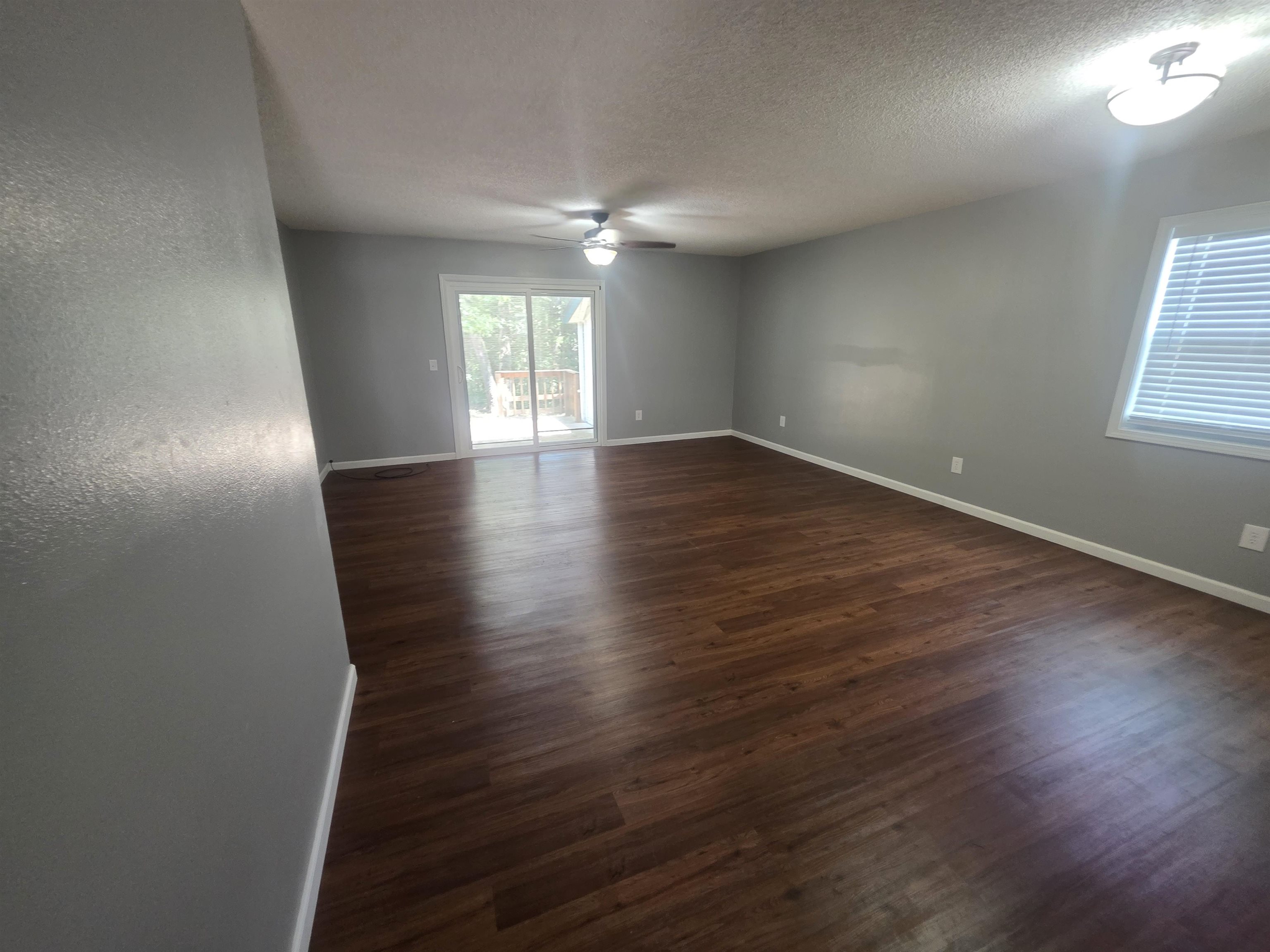 4 Spring River Lane Property Photo 12
