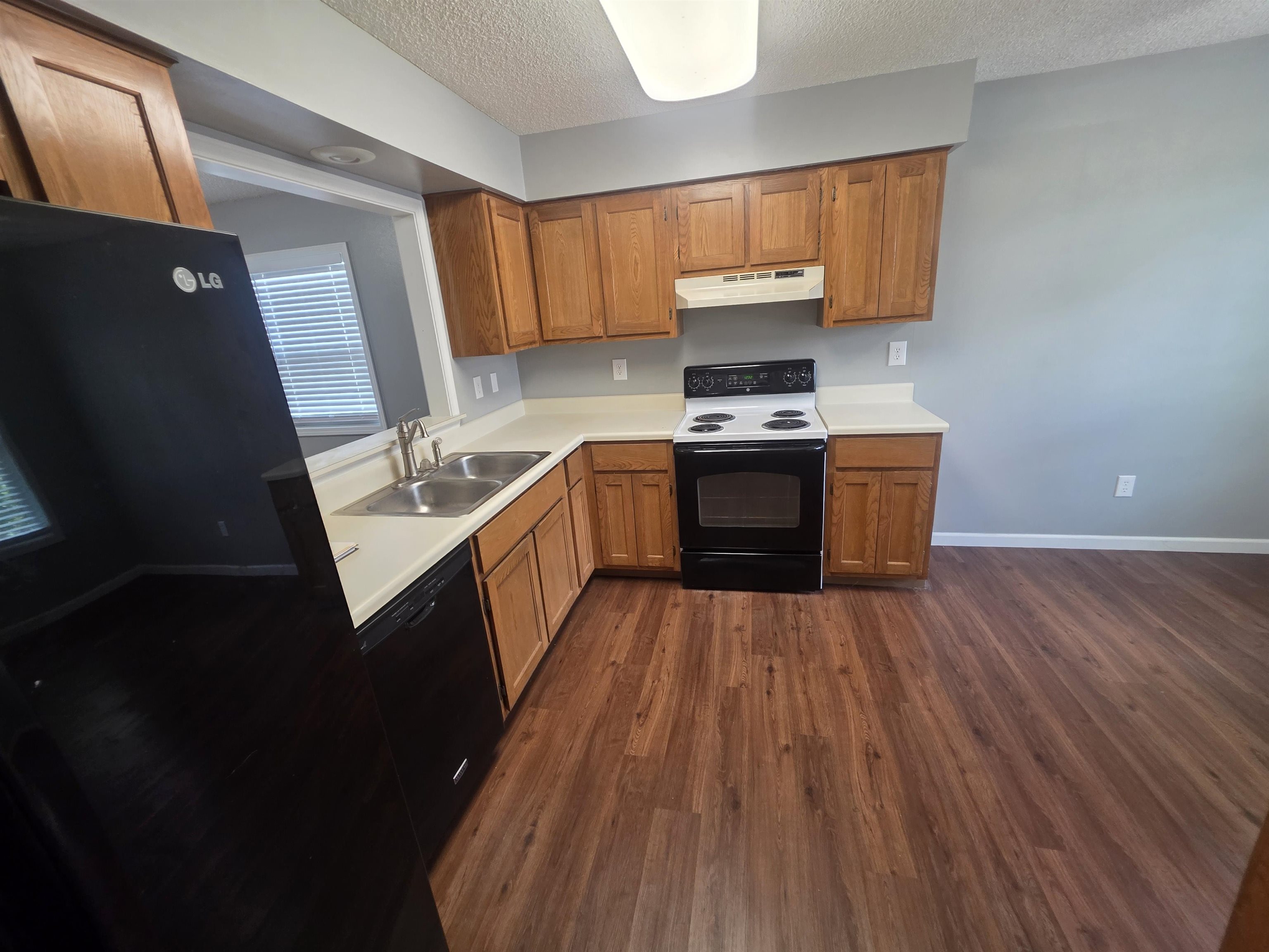 4 Spring River Lane Property Photo 18
