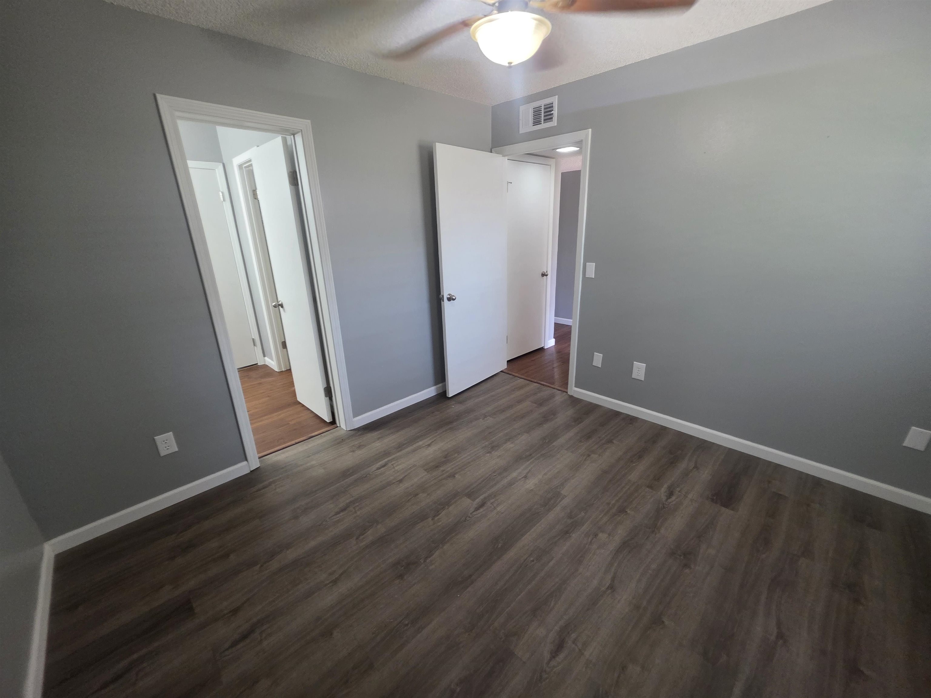 4 Spring River Lane Property Photo 25