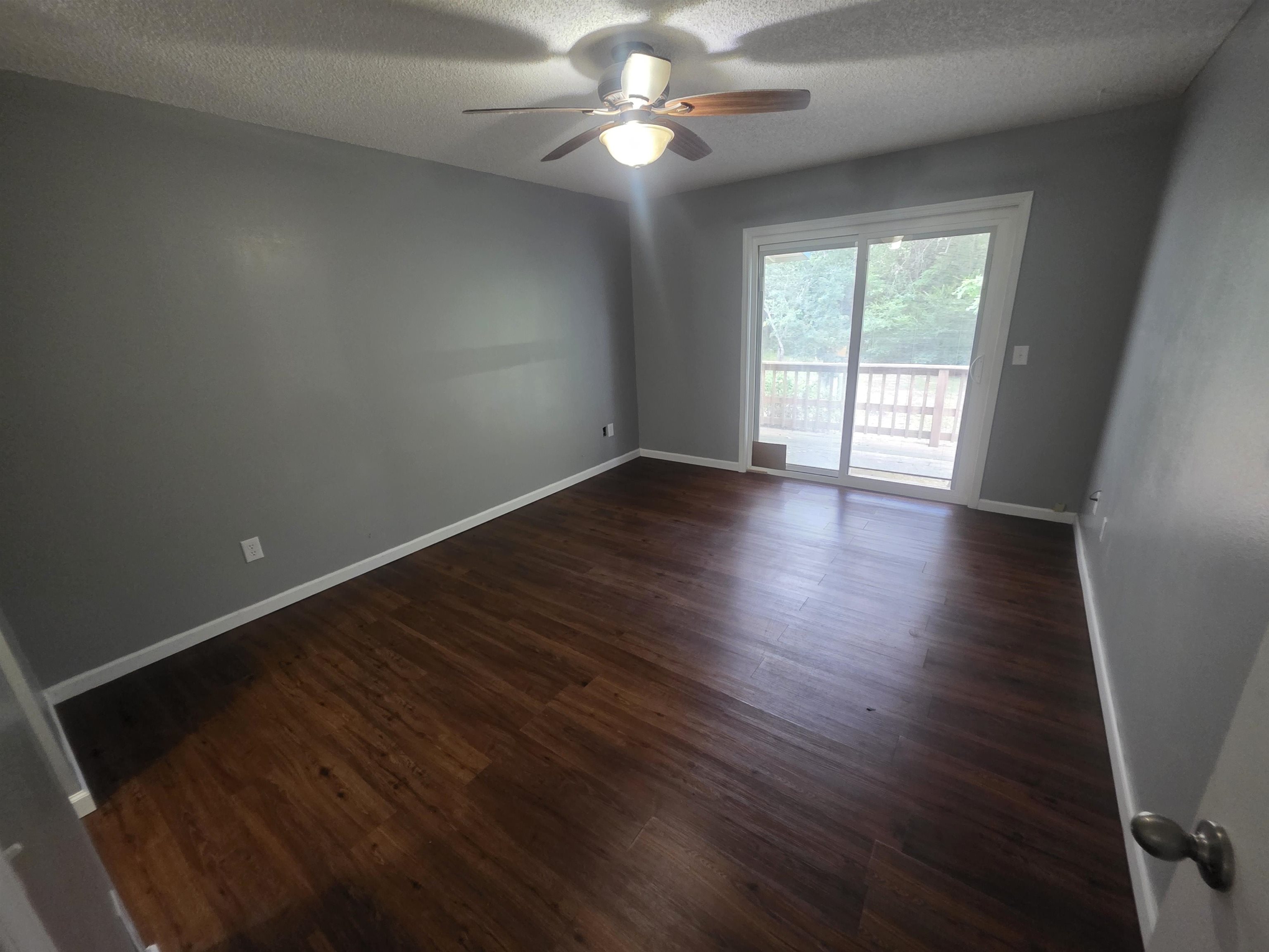 4 Spring River Lane Property Photo 36