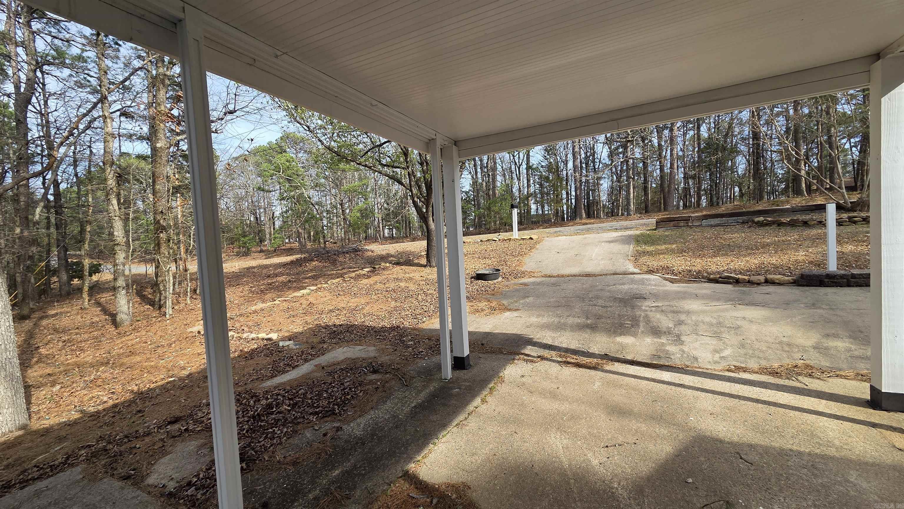 112 Ridgeview Property Photo 2