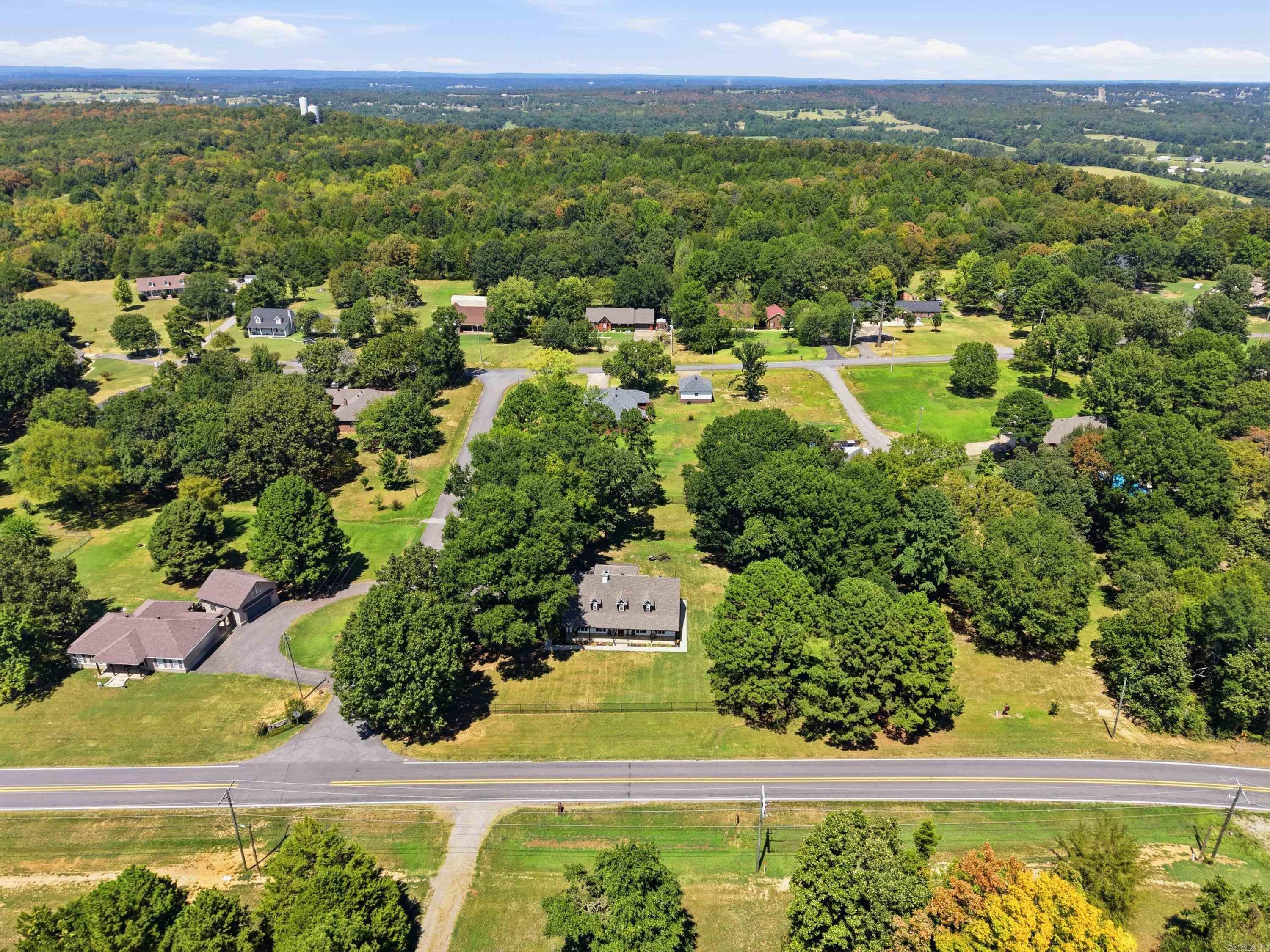 2 Greenbrier Heights Property Photo 10