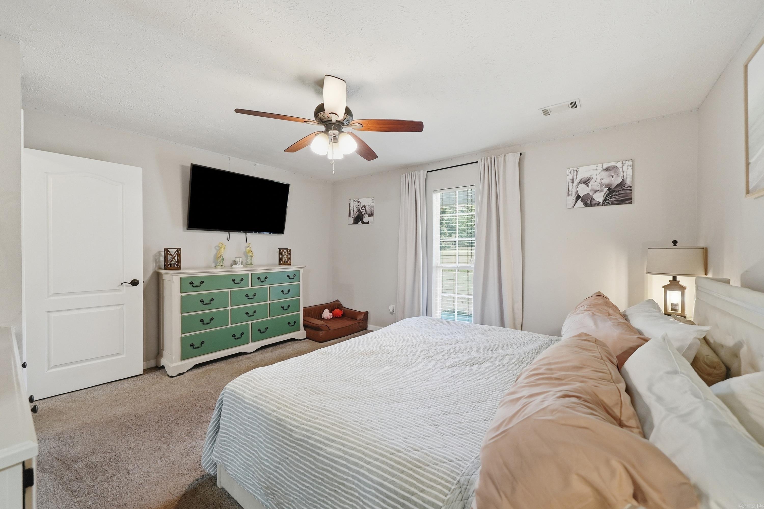 2 Greenbrier Heights Property Photo 23