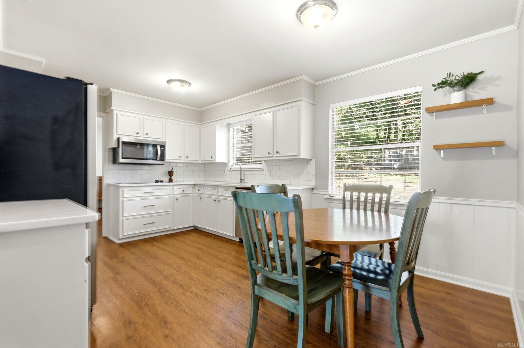 1805 Alberta Drive Property Photo 10