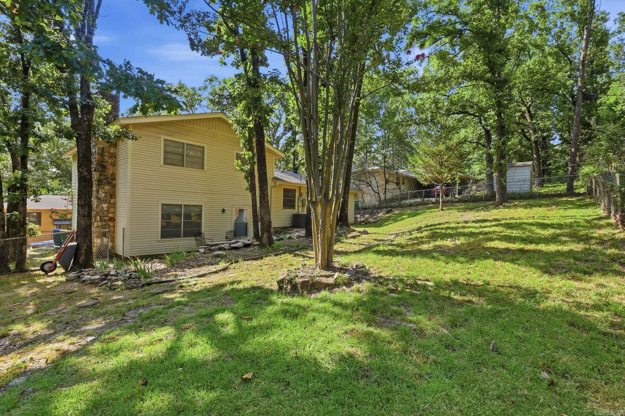 1805 Alberta Drive Property Photo 37