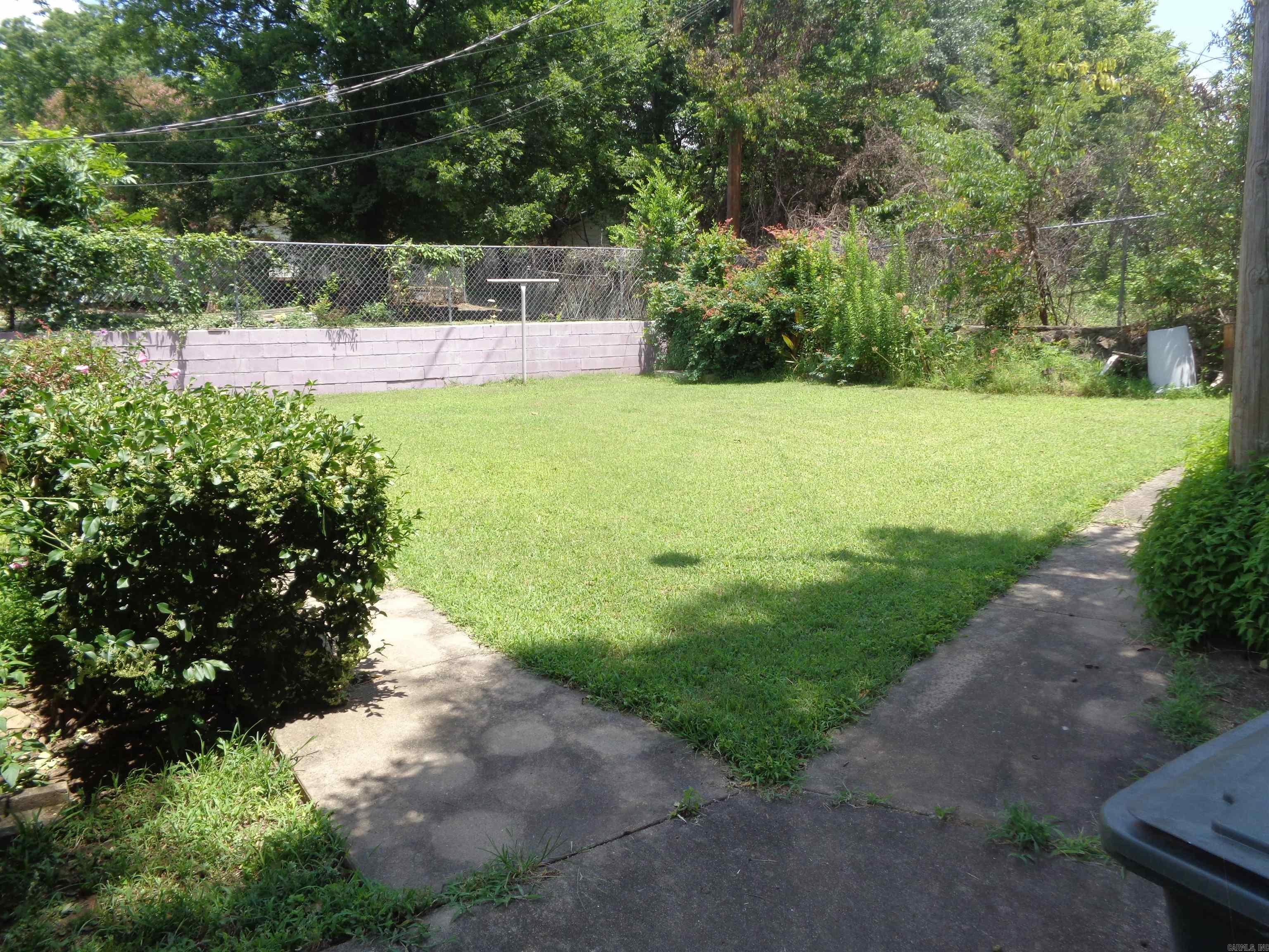 3015 Battery Street Property Photo 11