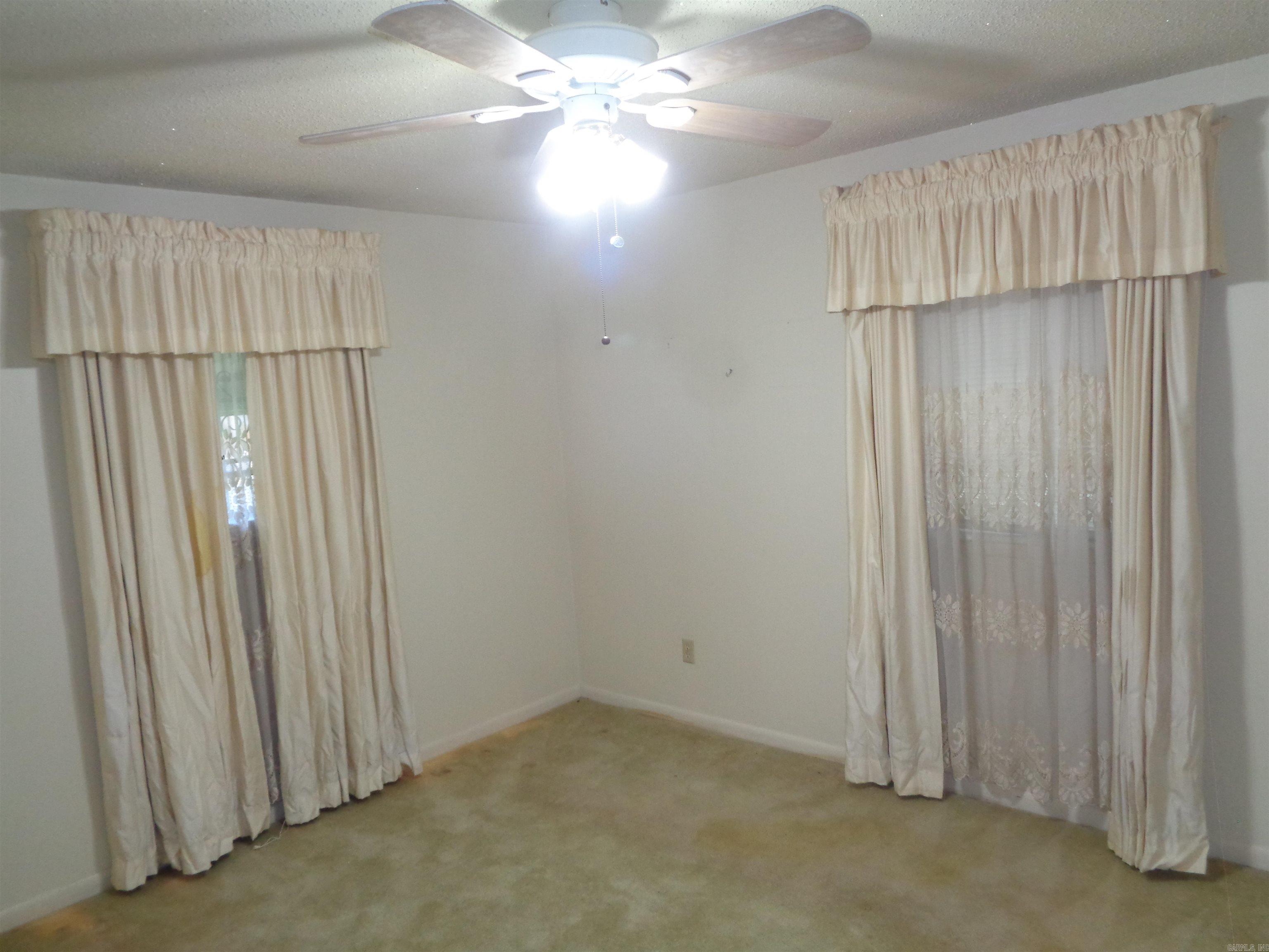 3015 Battery Street Property Photo 15