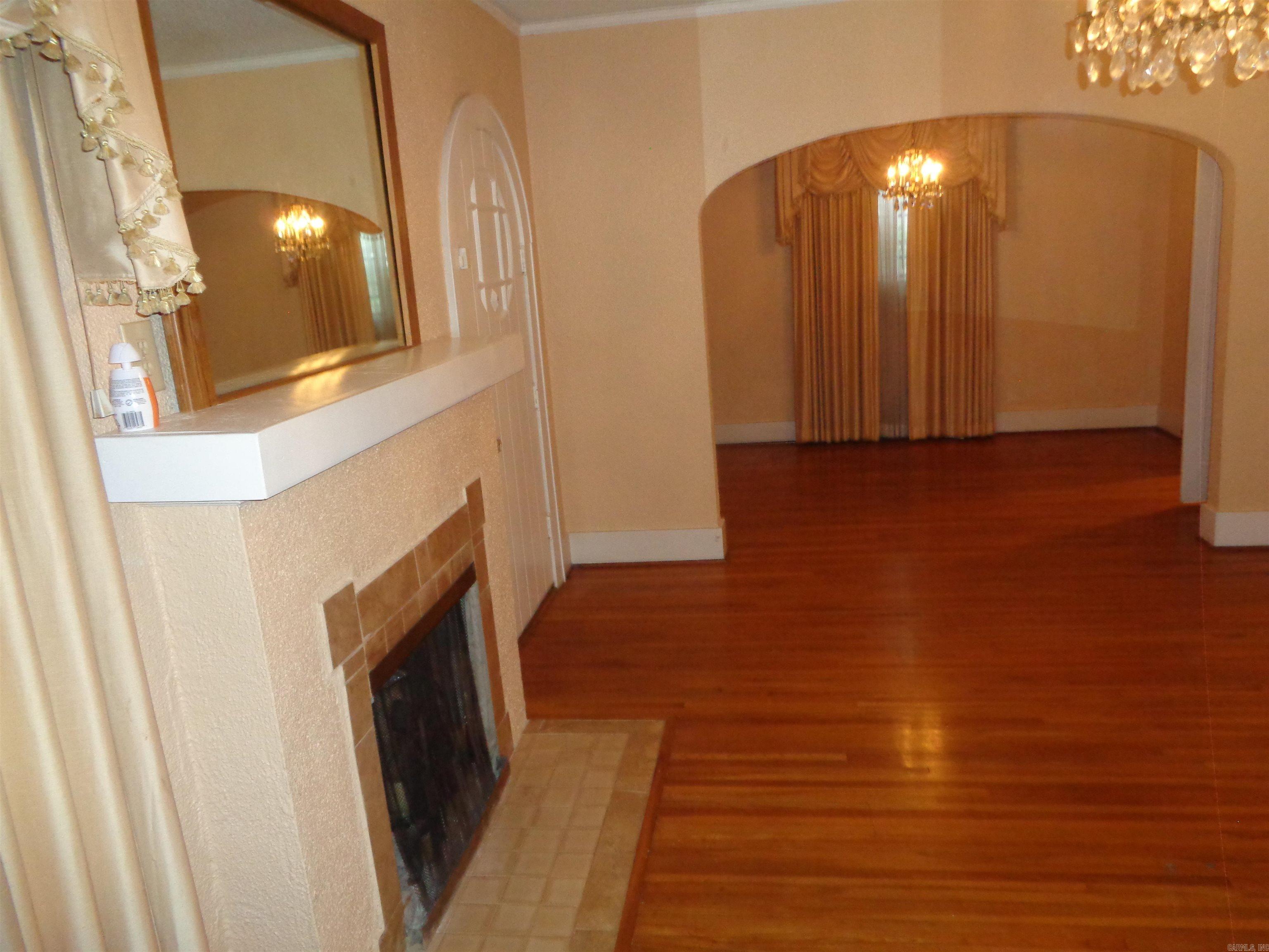 3015 Battery Street Property Photo 30