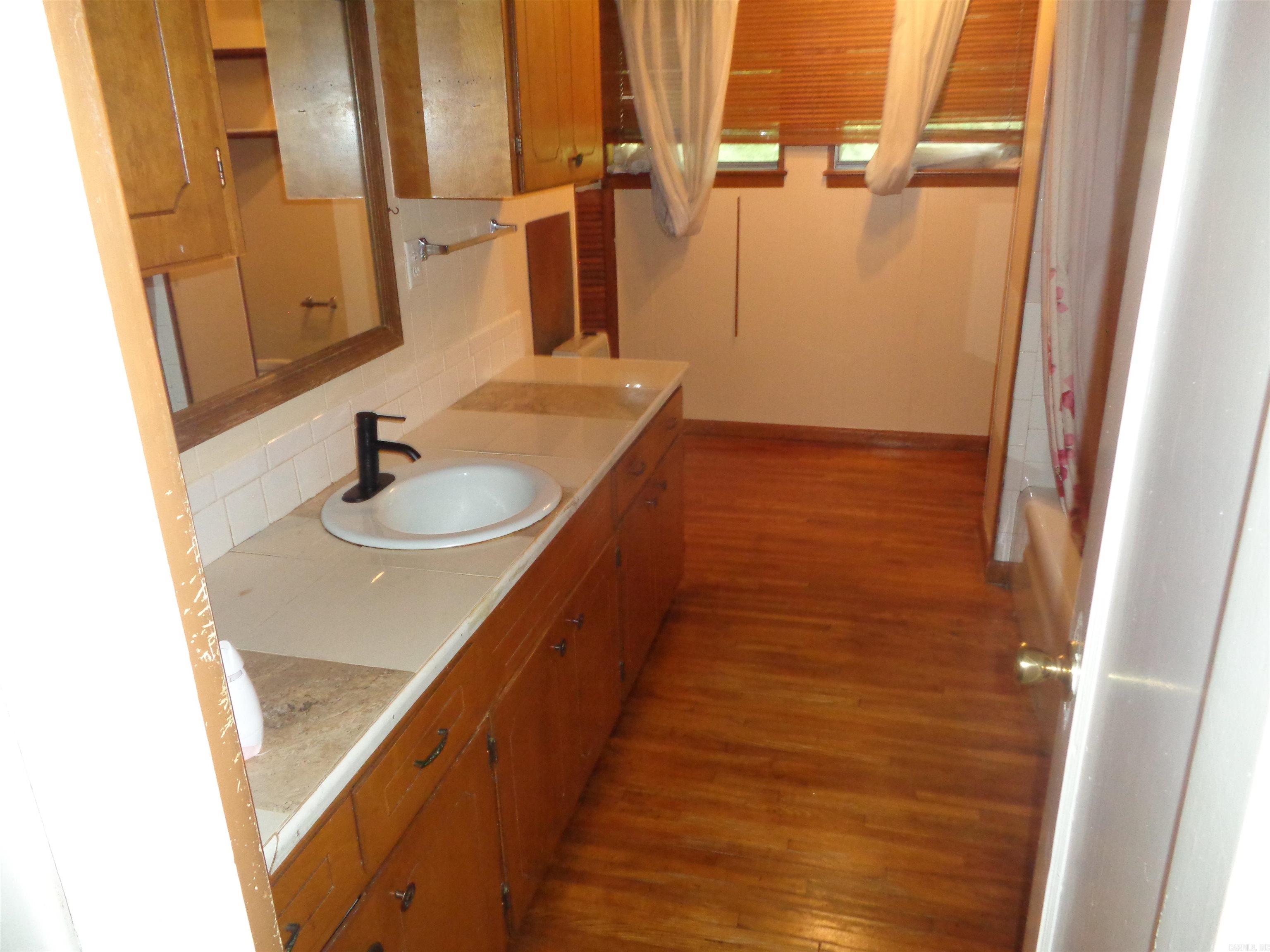 3015 Battery Street Property Photo 34
