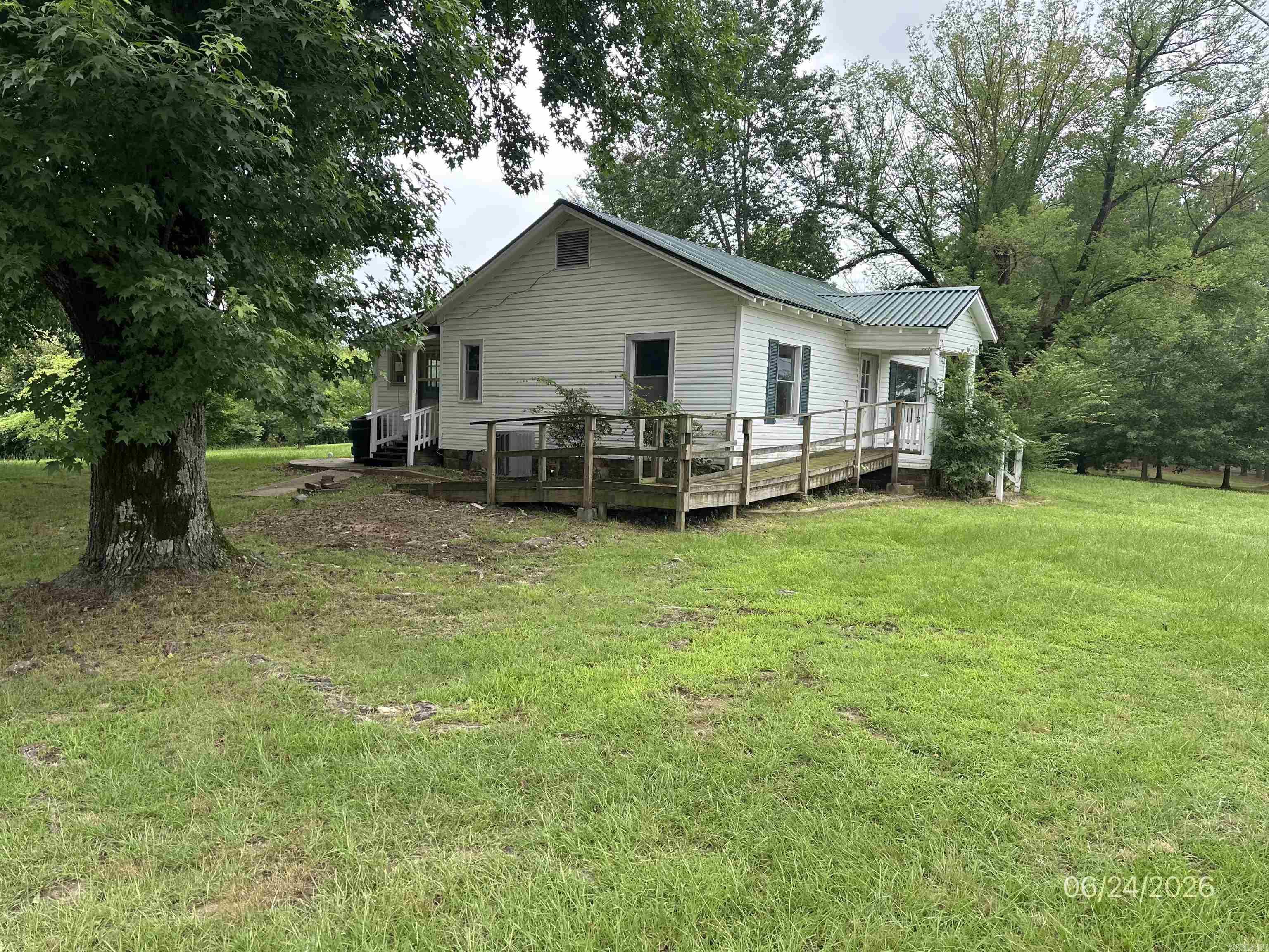 7512 Highway 103 Property Photo 3