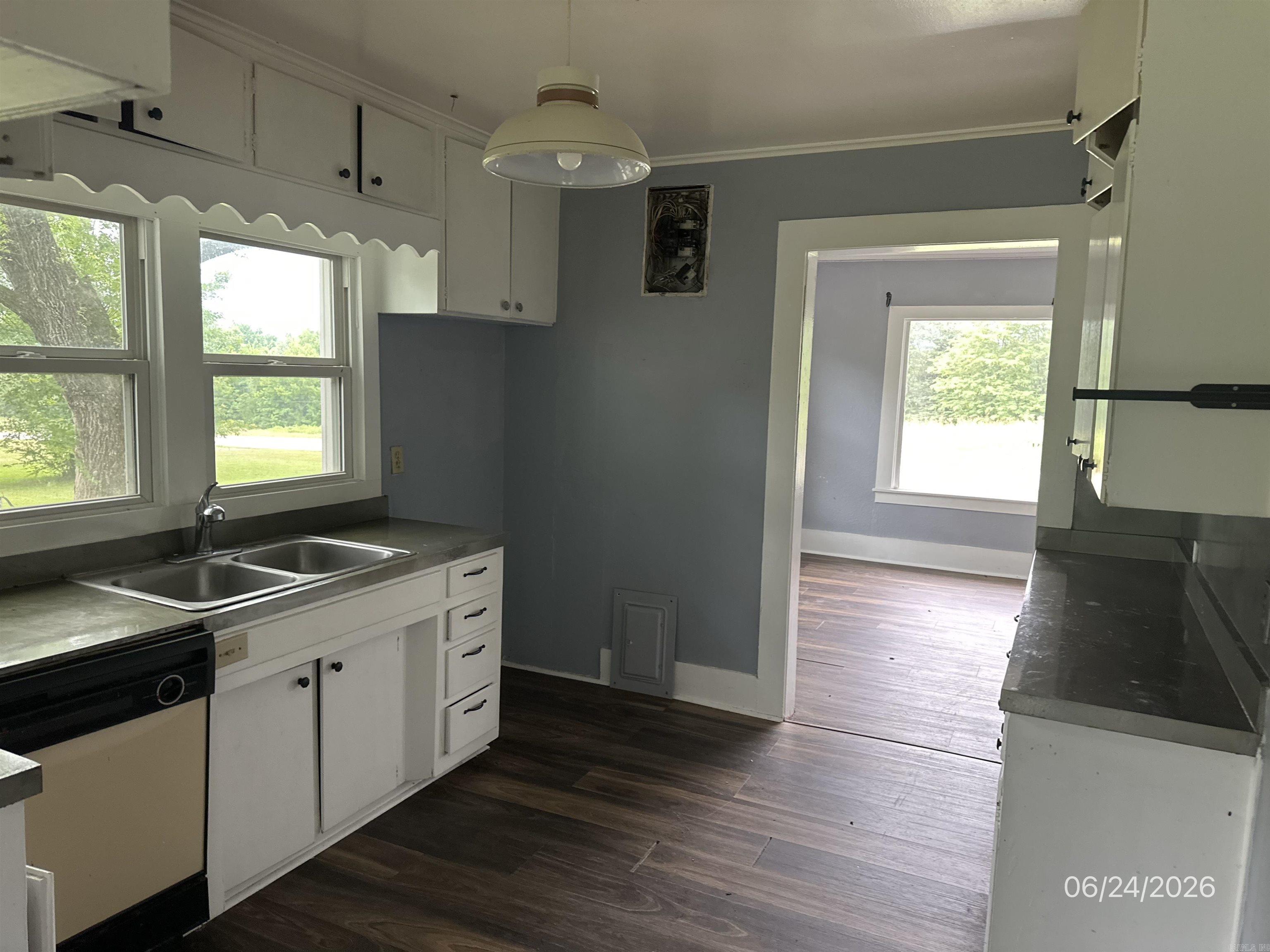 7512 Highway 103 Property Photo 7