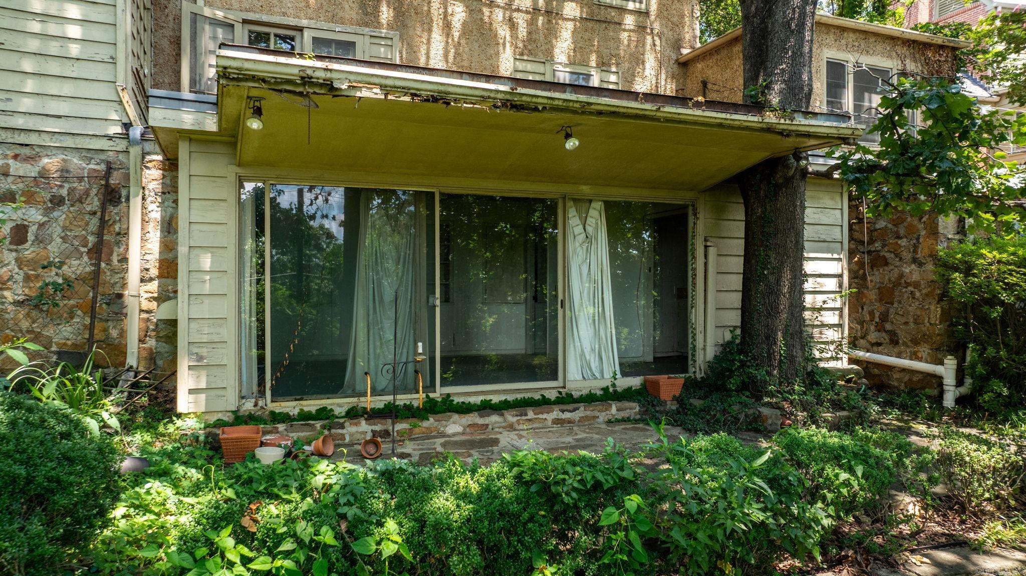 5015 E Crestwood Drive Property Photo 15