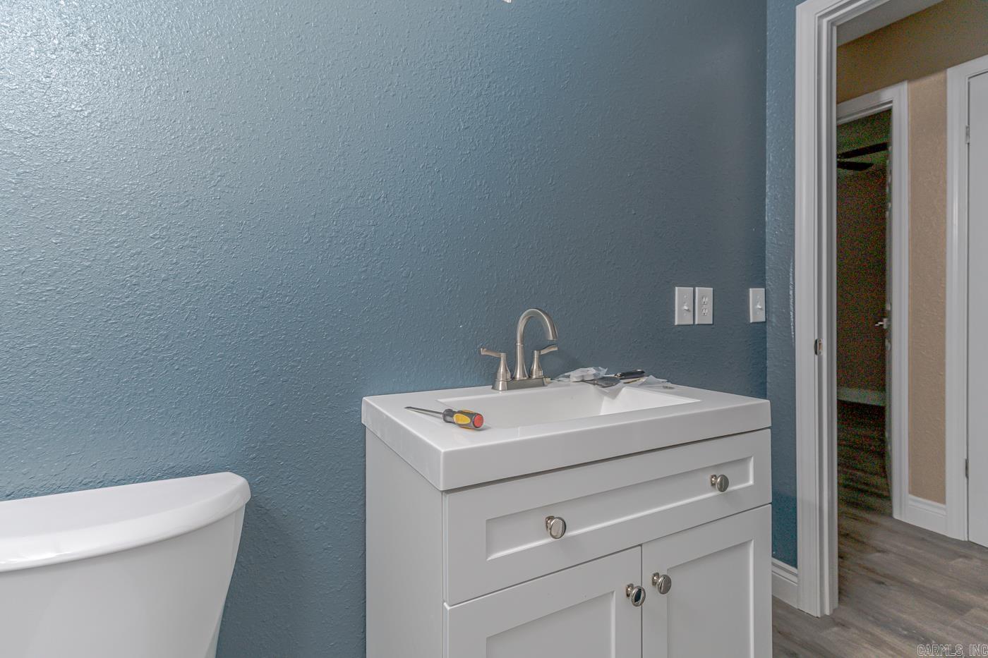 632 Us-62 Property Photo 17