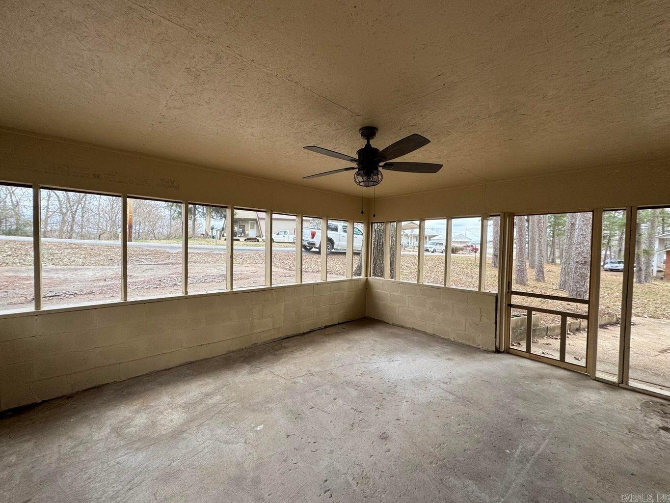 68 Park Circle Property Photo 7