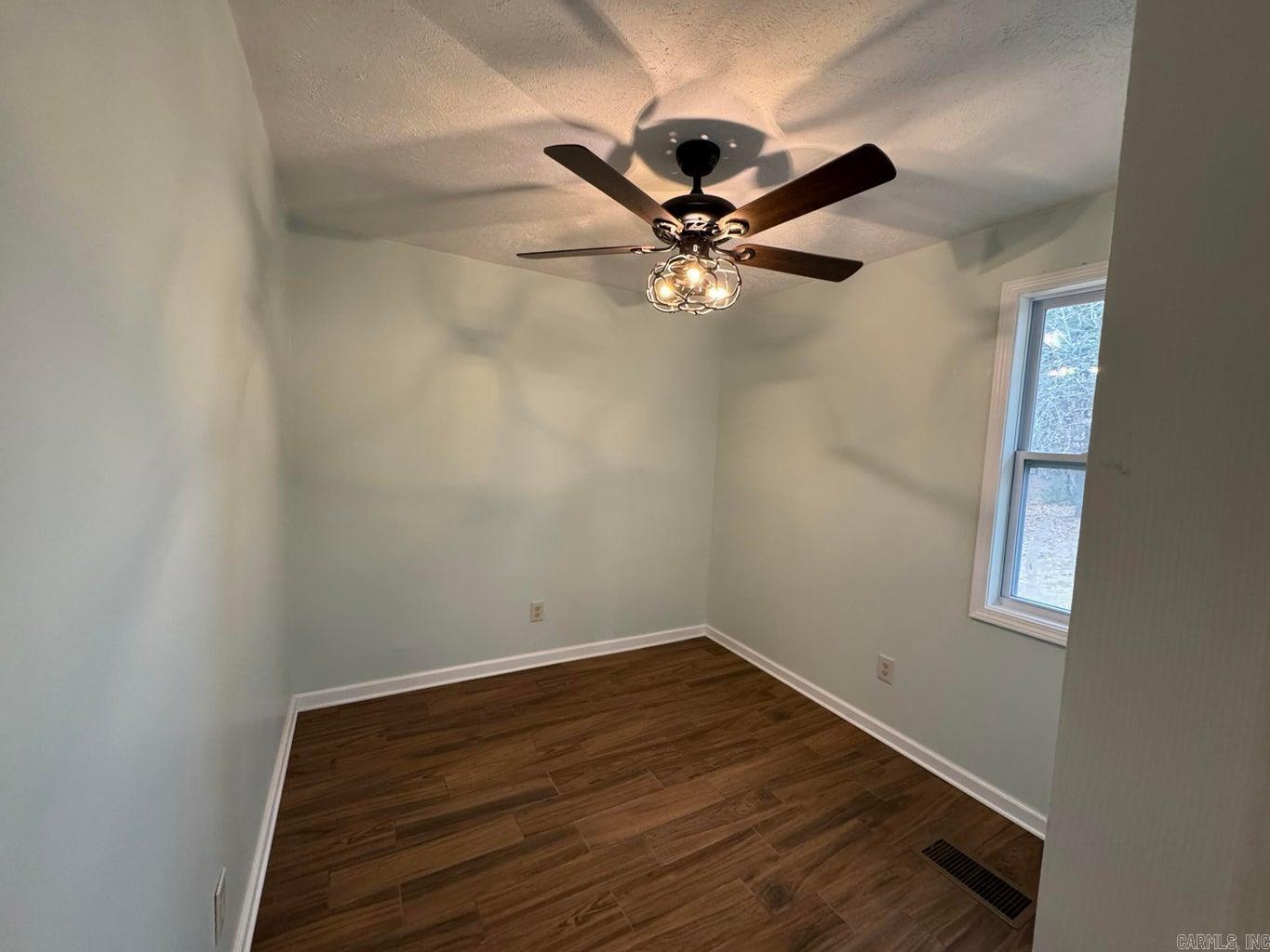 68 Park Circle Property Photo 24