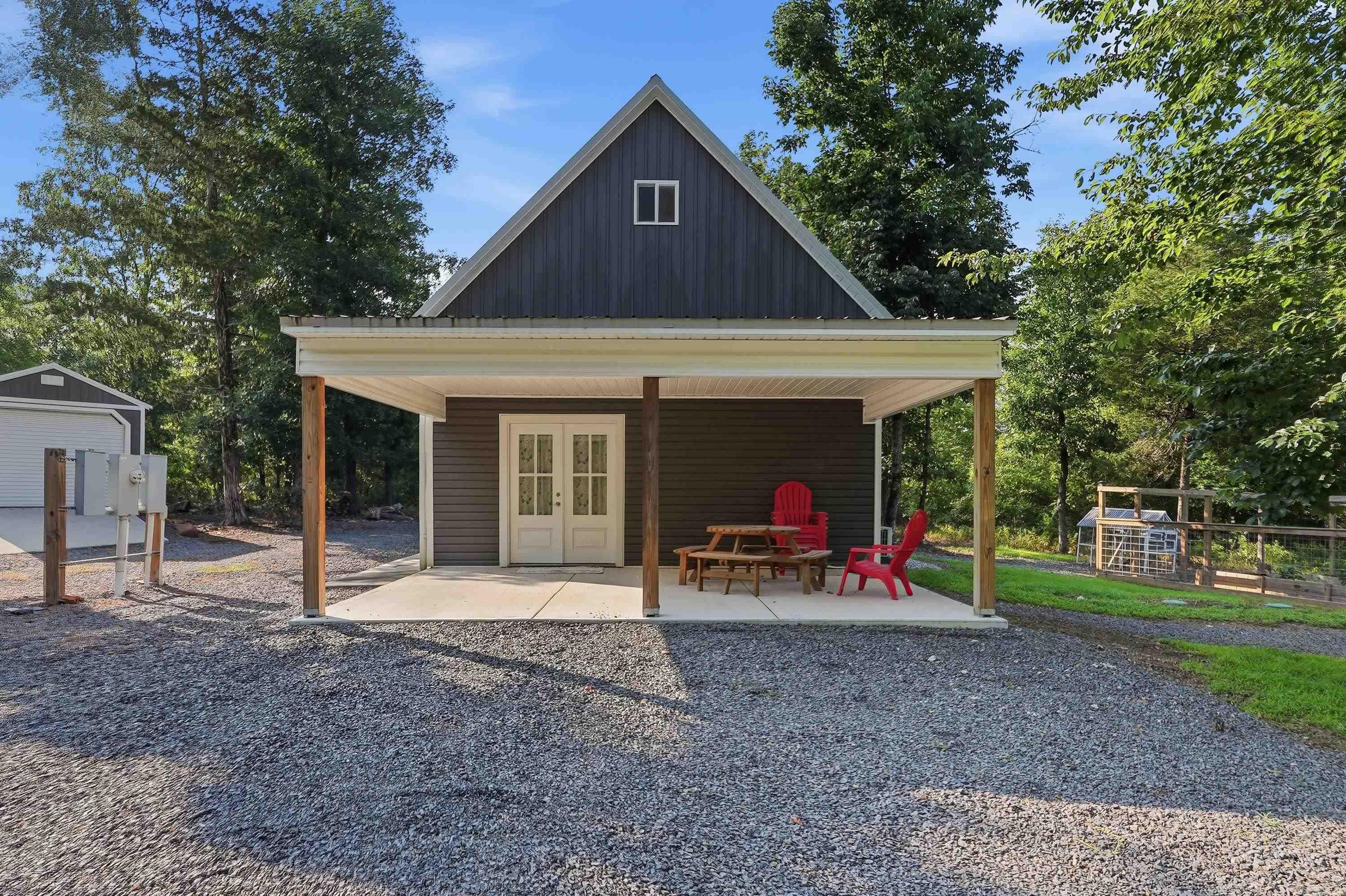 950 Sunny Slope Rd. Property Photo 16