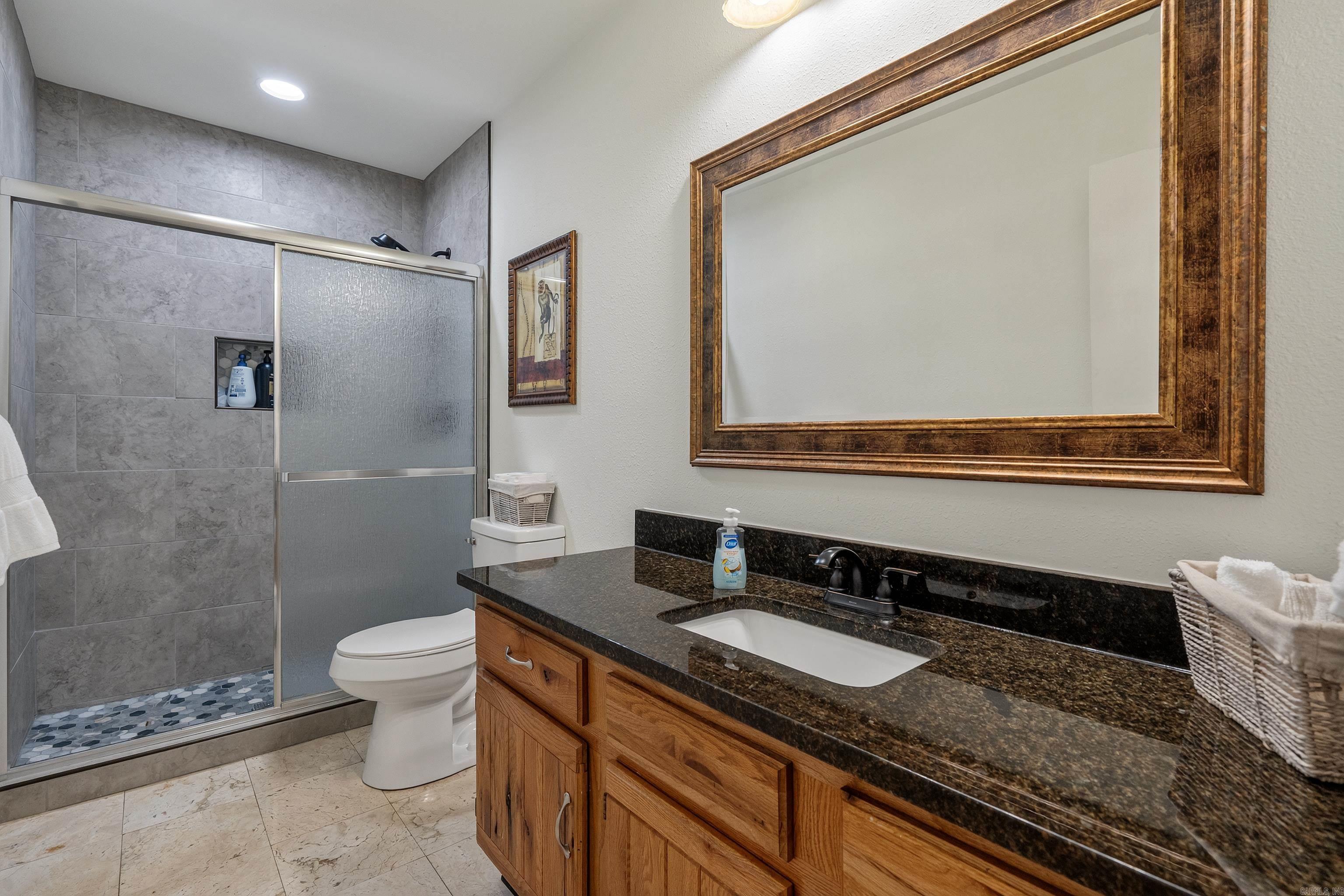 200 Hamilton Oaks D-3 Property Photo 16