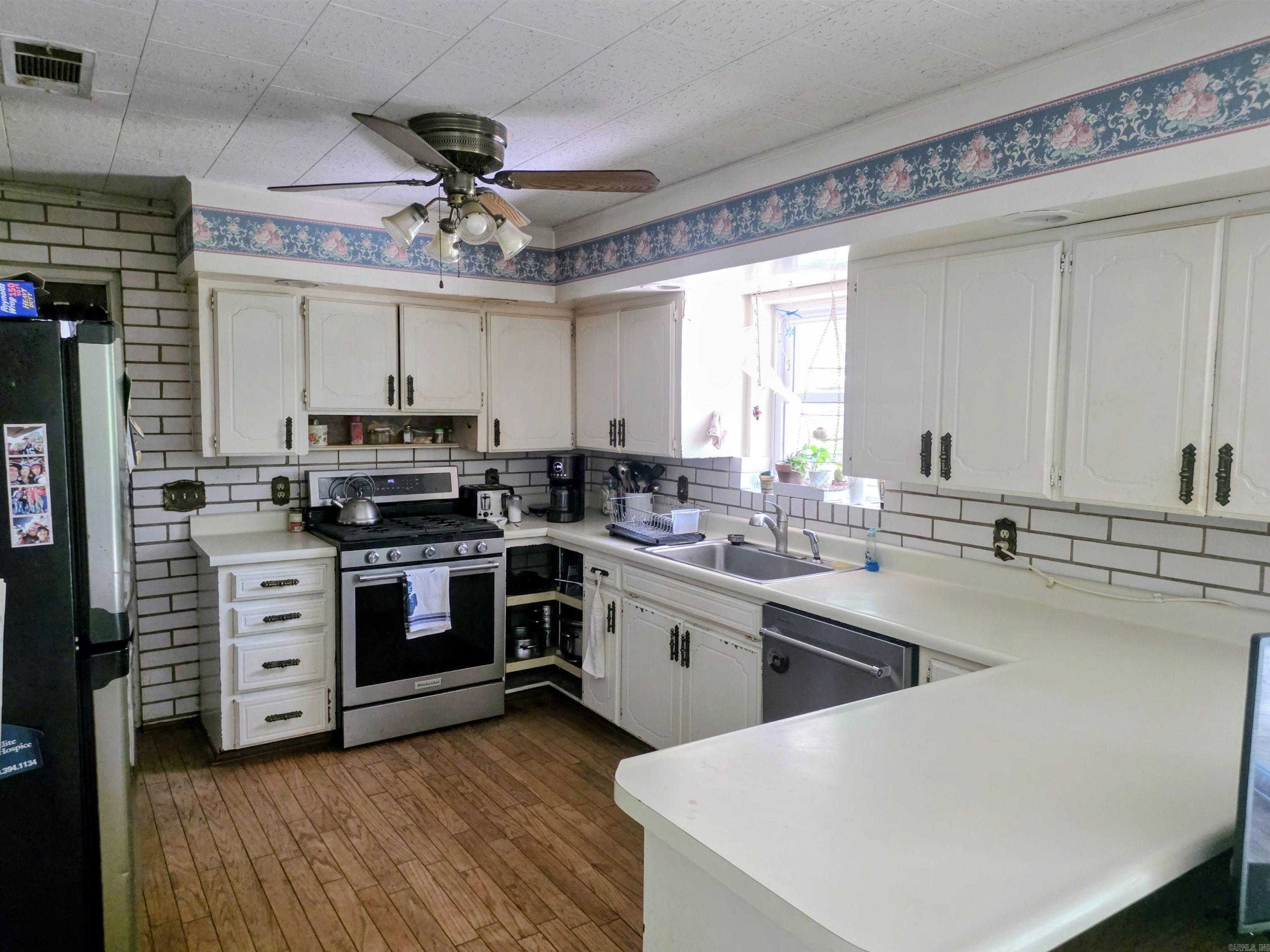 420 Polk Road 36 Property Photo 8
