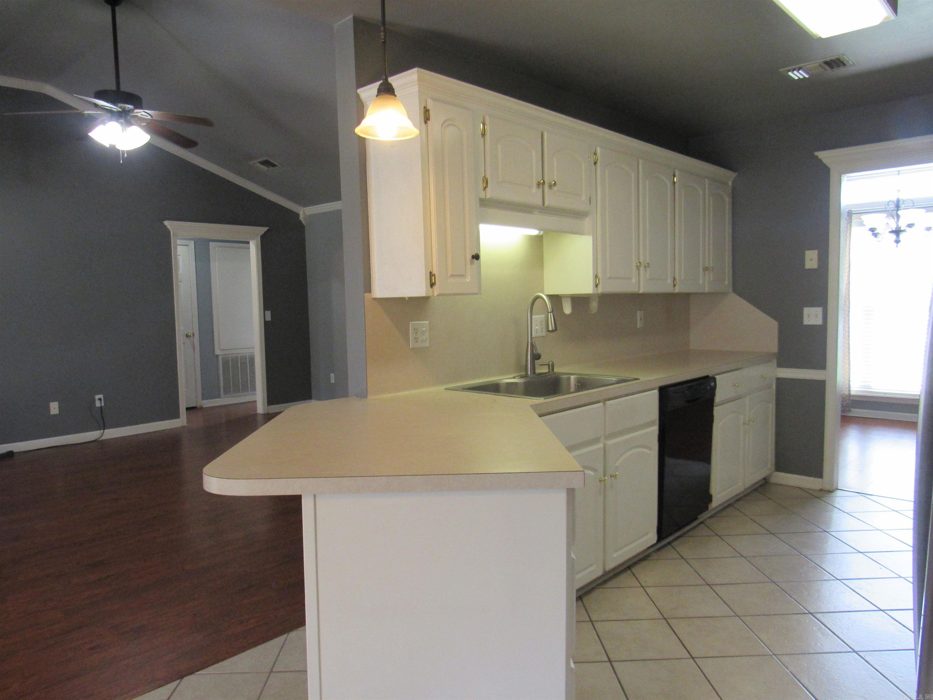 16 Emerald Cir Property Photo 12