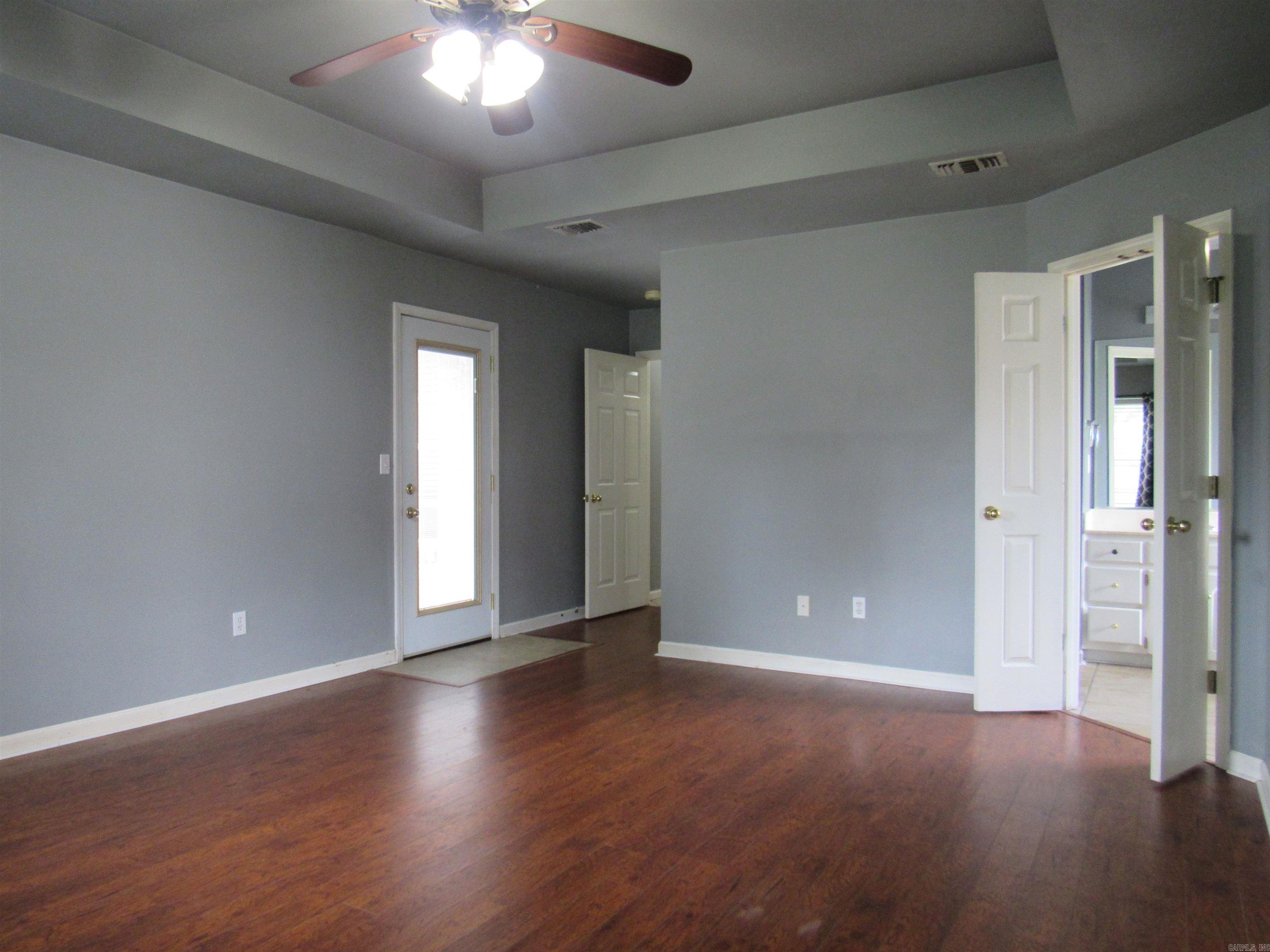 16 Emerald Cir Property Photo 20
