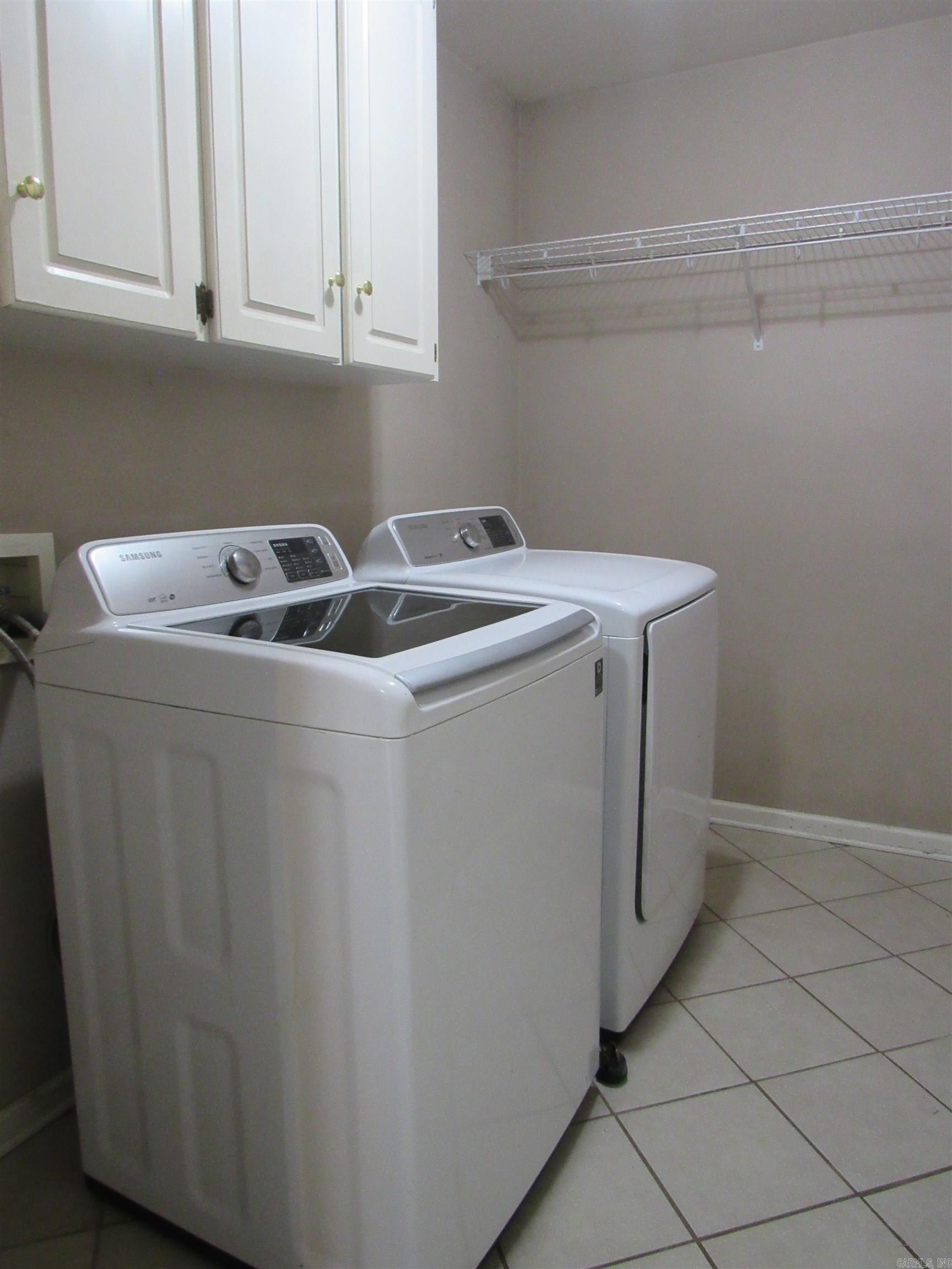 16 Emerald Cir Property Photo 29
