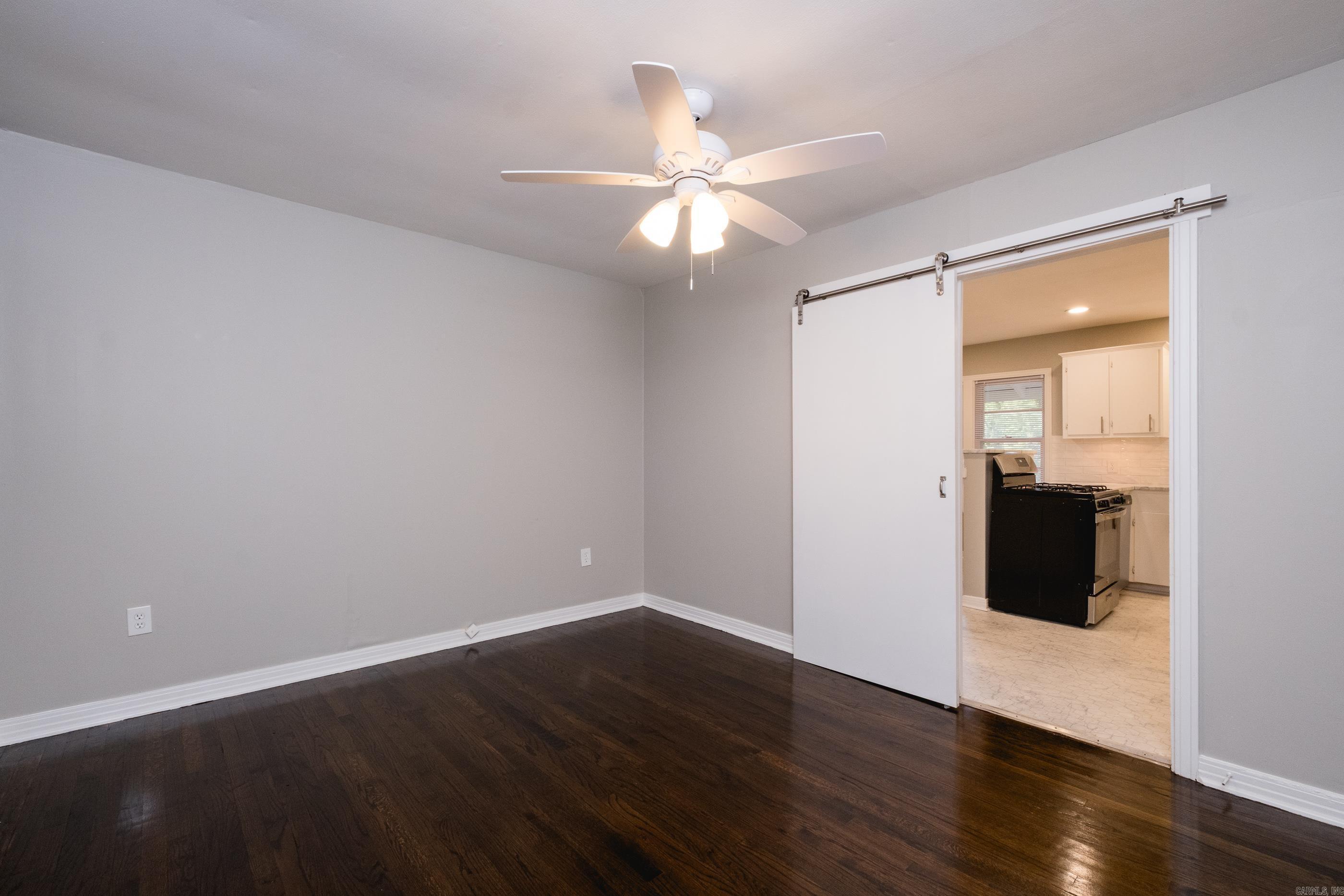 5909 Lee Avenue Property Photo 26