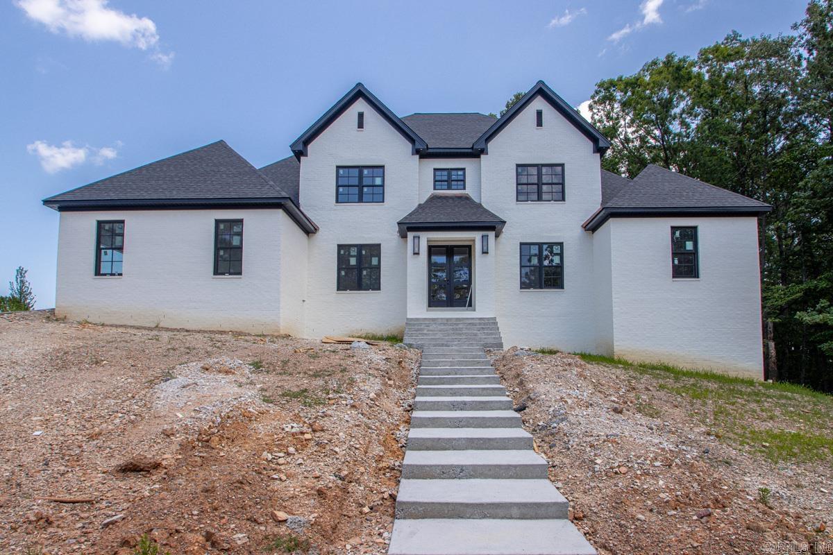 1 FOUNDERS Estates Property Photo 1