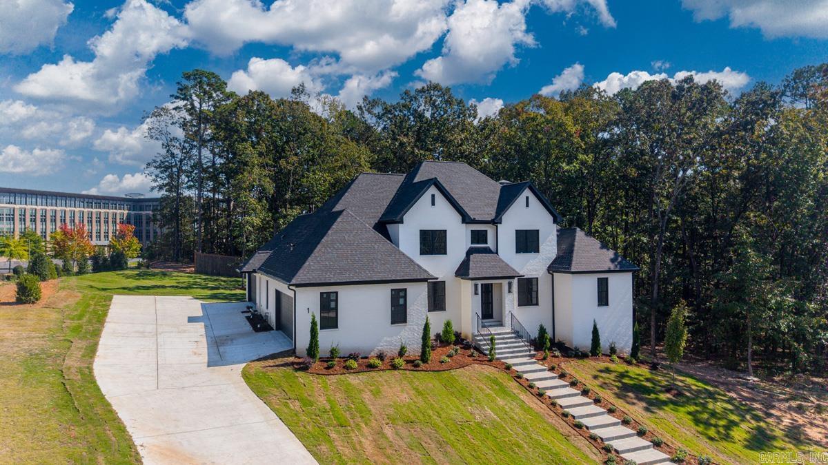 1 Founders Estates Property Photo 5