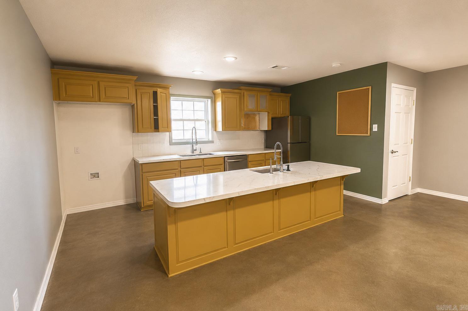 504 Ernie Davis Road Property Photo 6