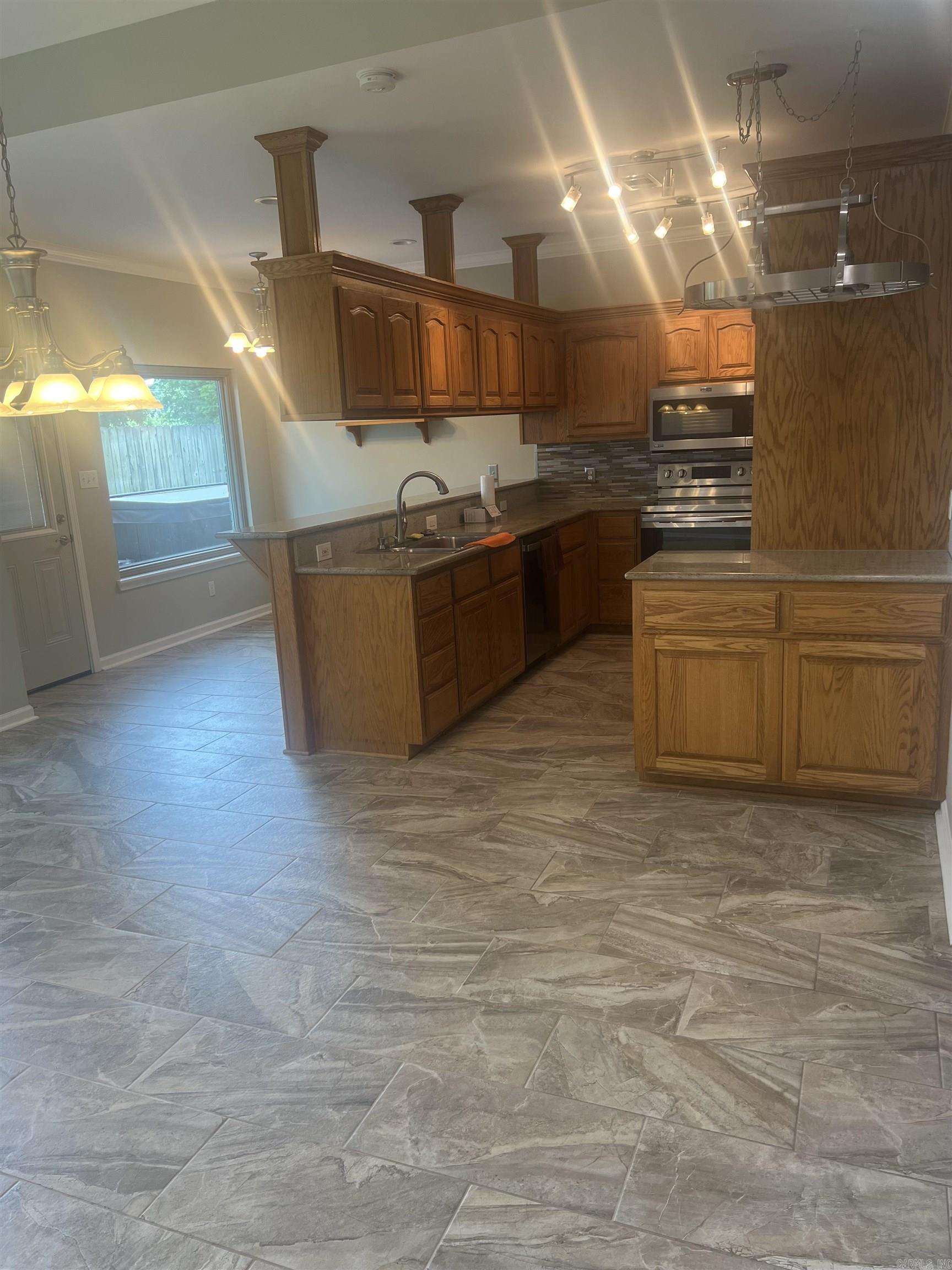 2212 Richmond Drive Property Photo 15