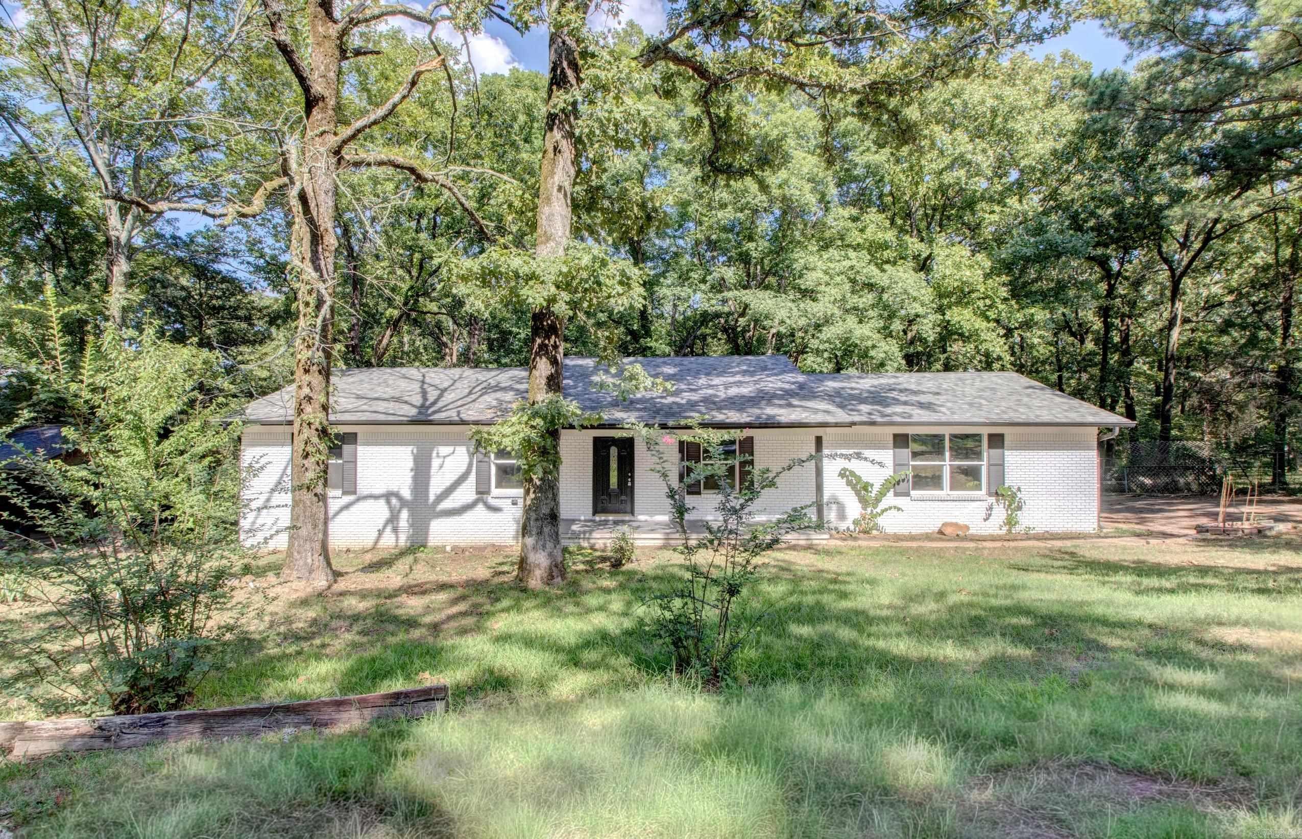 312 Eubanks Road Property Photo 1