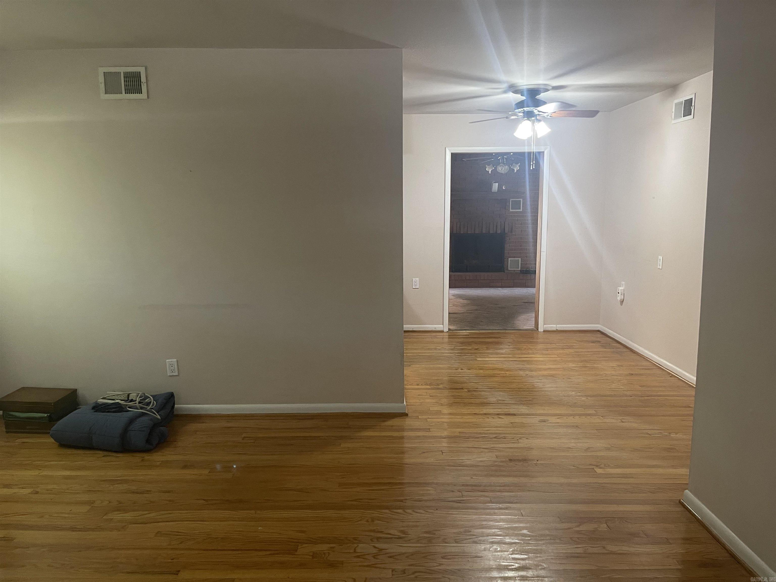 713 Newcomb Drive Property Photo 3