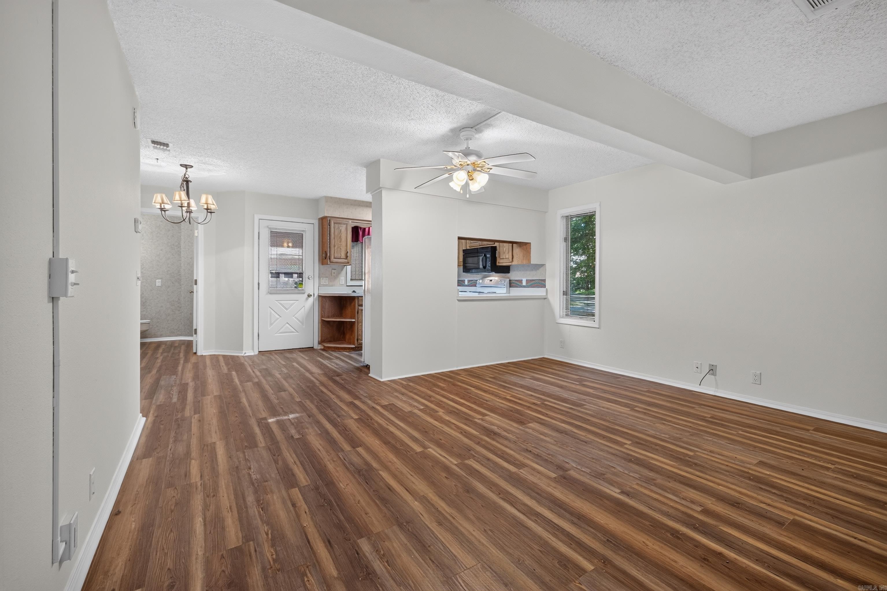 9 Turquesa Place Property Photo 18