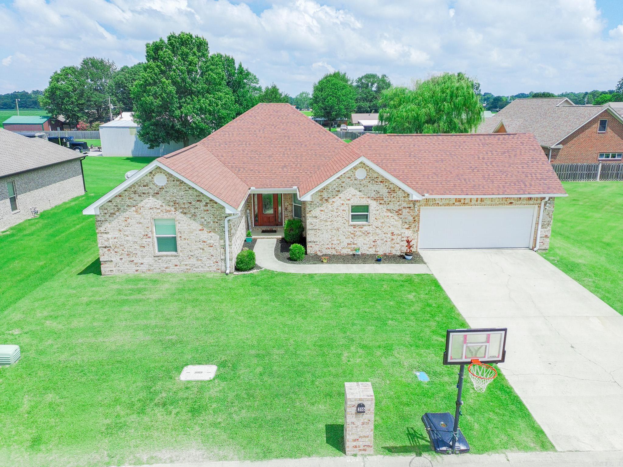 316 Pintail Drive Property Photo 1