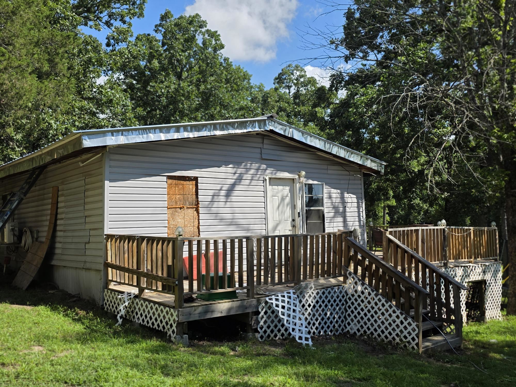 816 Tower Rd Property Photo 4