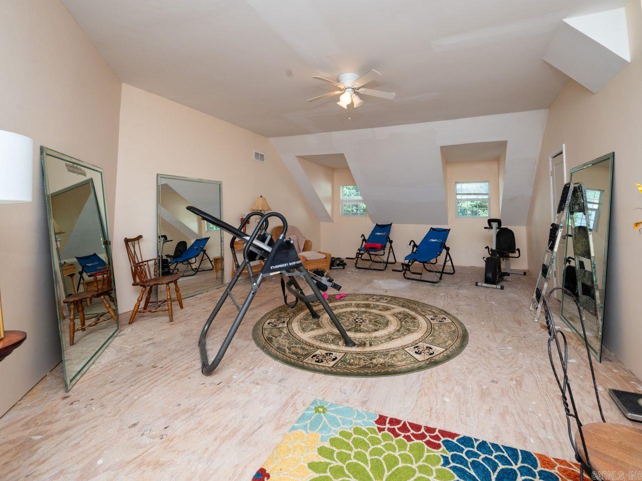 43 Rocky Valley Cove Property Photo 10