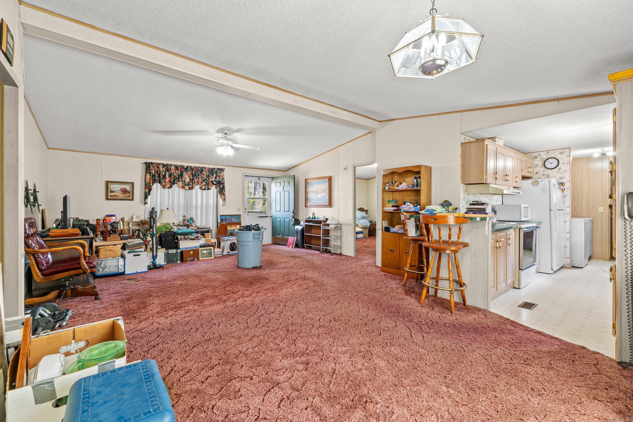 91 E Main Street Property Photo 49