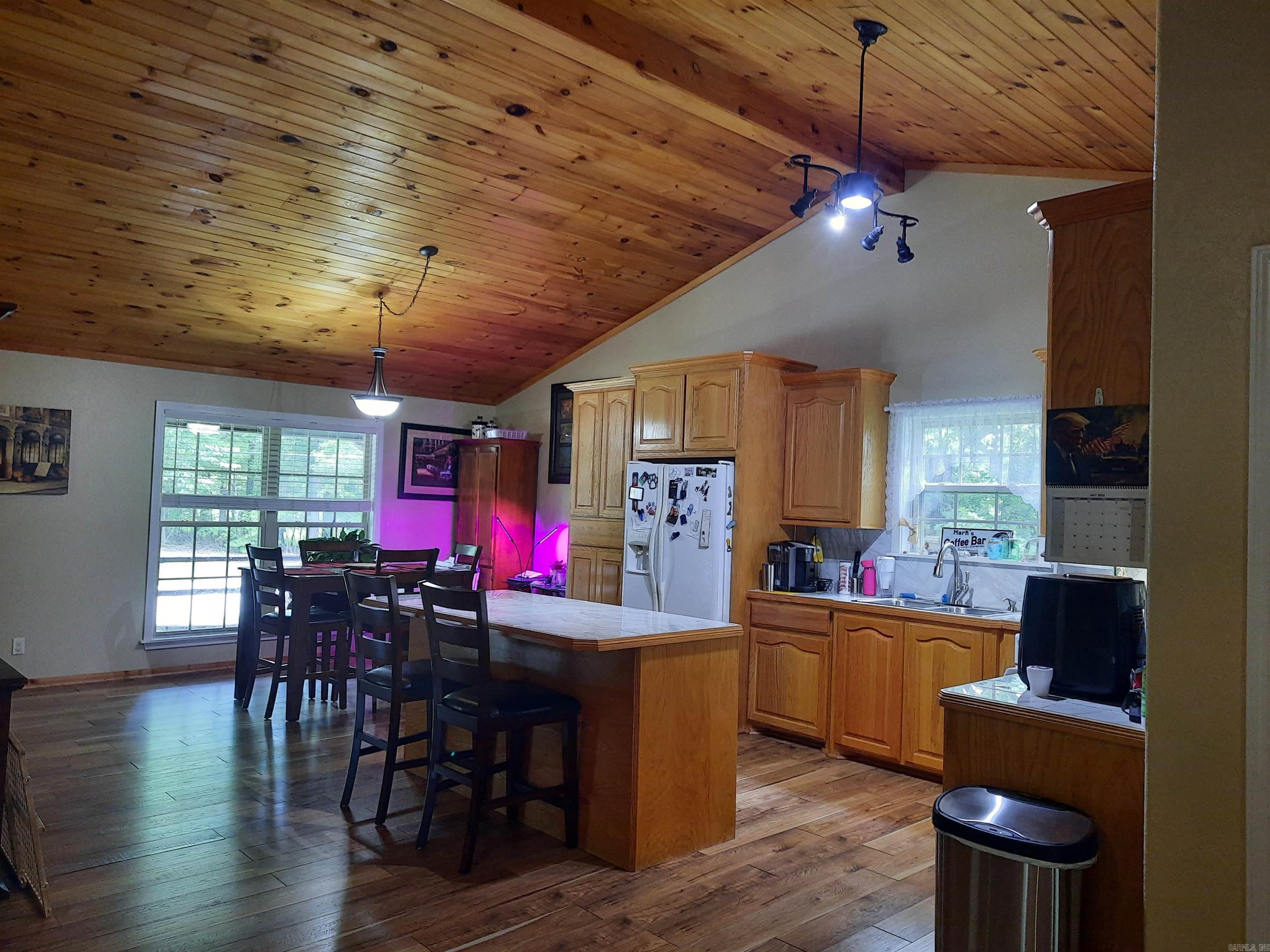 181 Country Charm Property Photo 26
