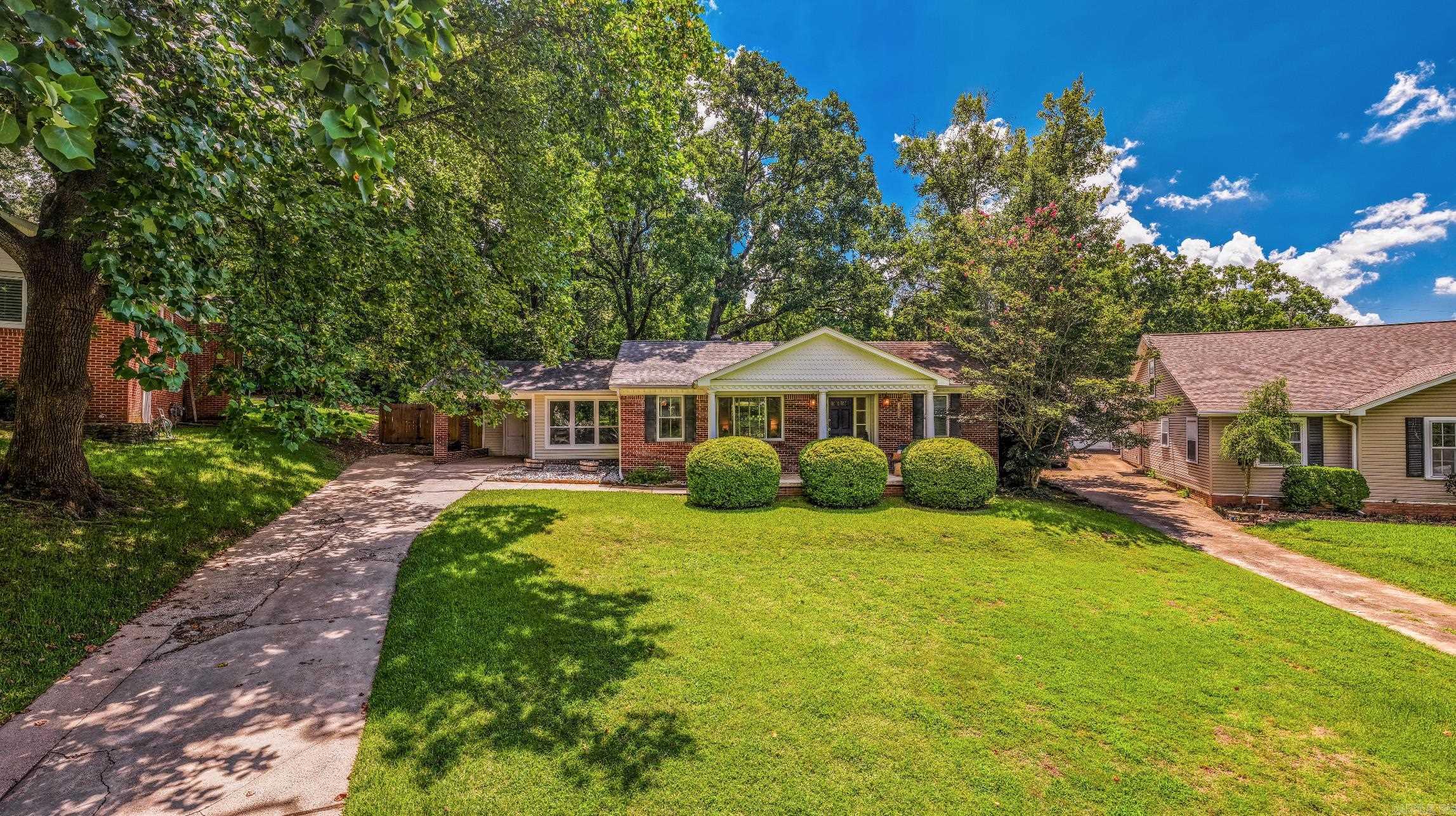 1409 Pine Valley Road Property Photo 1