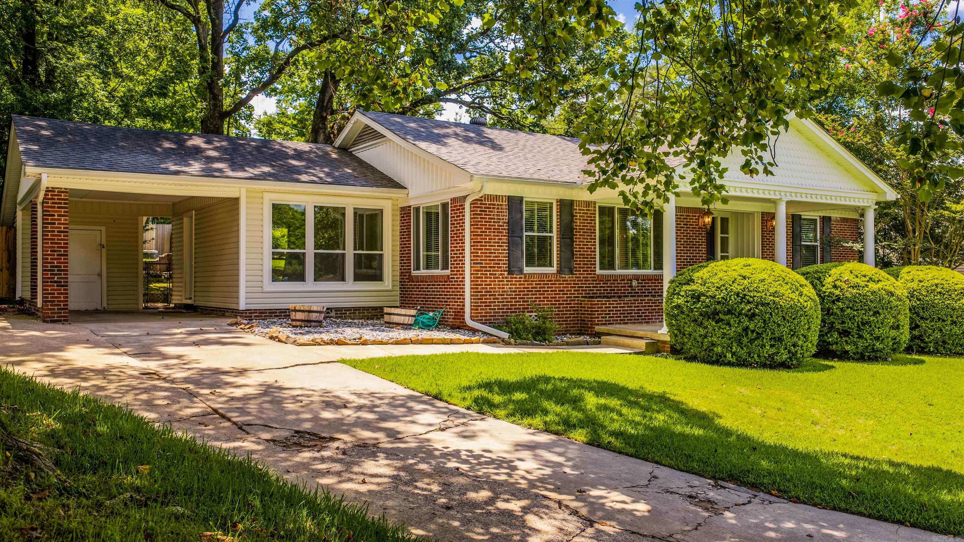 1409 Pine Valley Road Property Photo 2