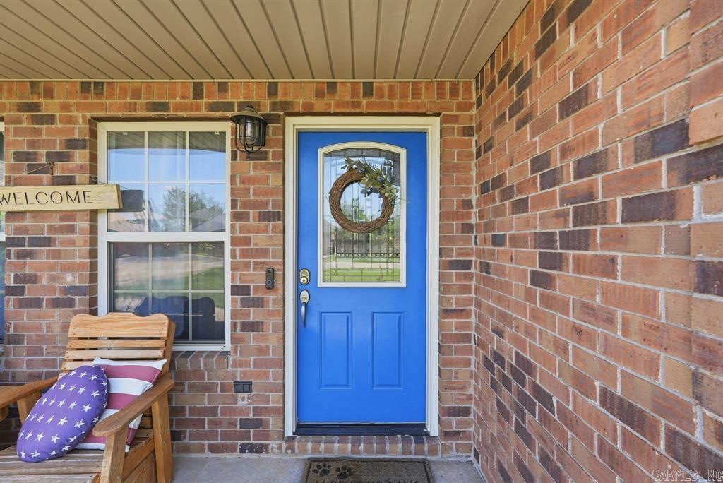 3 Joshua Circle Property Photo 3