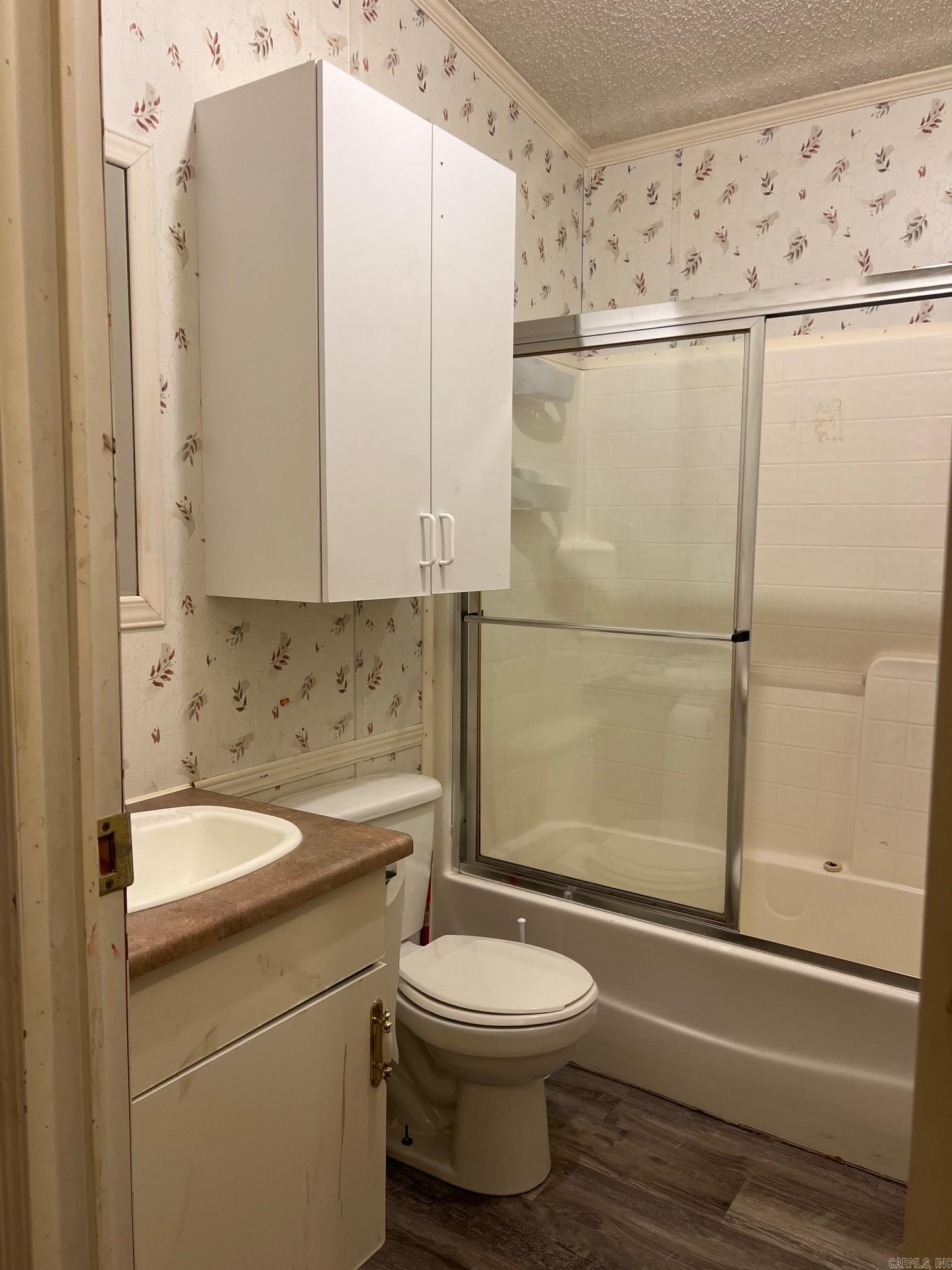 351 Grady Property Photo 12