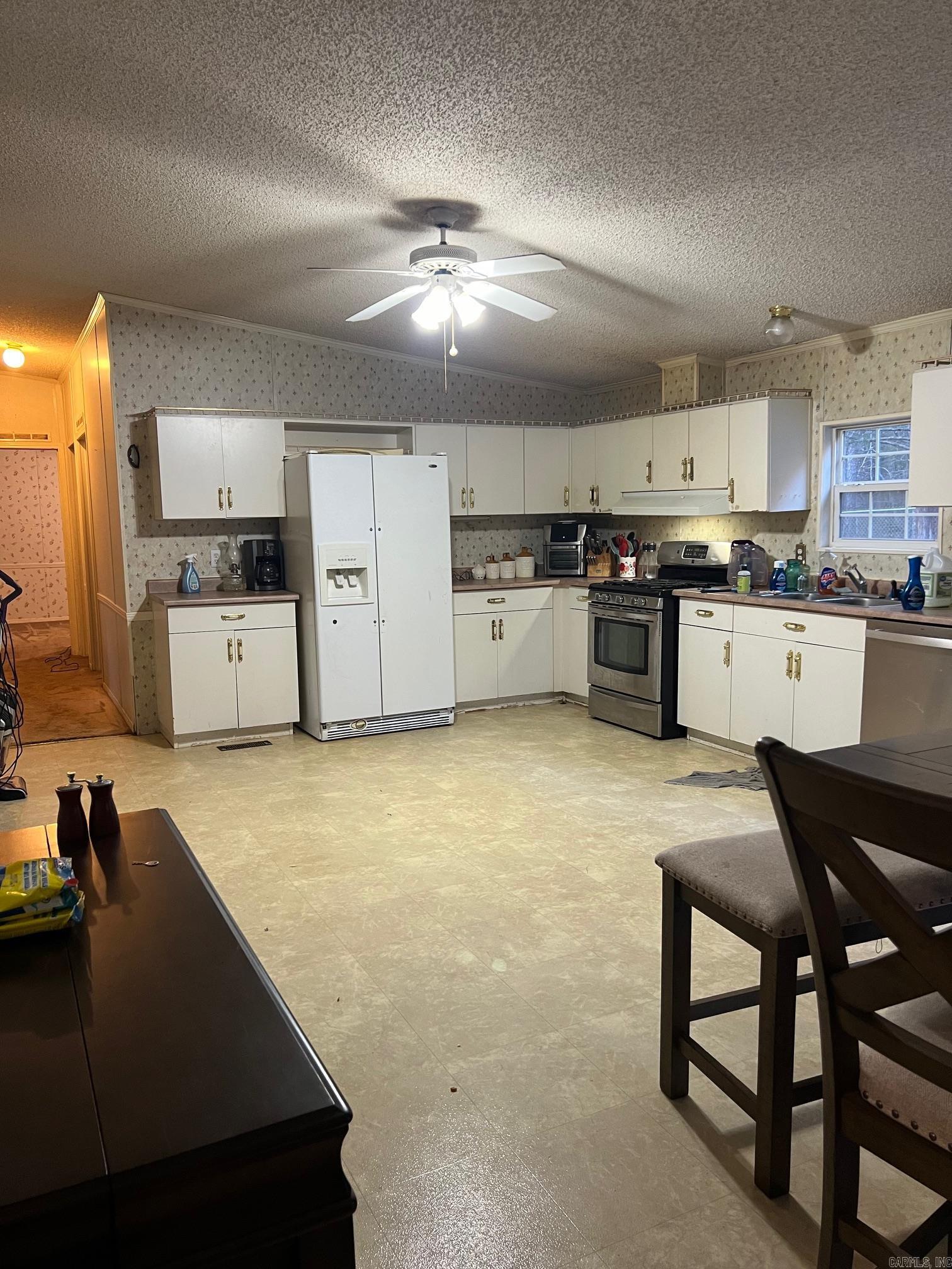 351 Grady Property Photo 22
