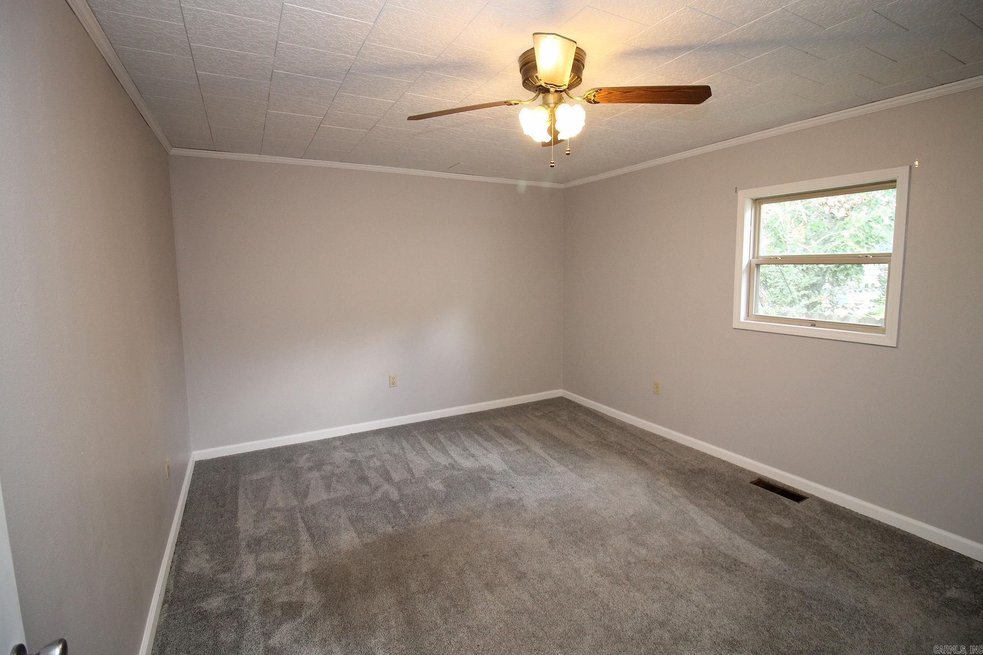 1301 Roberts Dr. Property Photo 20