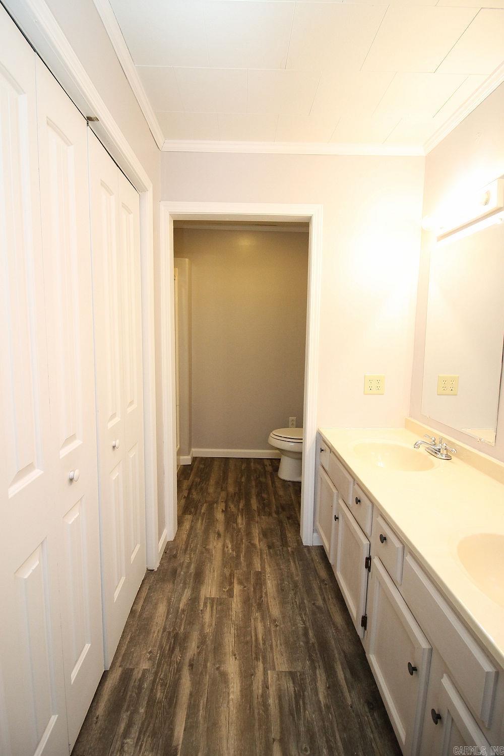 1301 Roberts Dr. Property Photo 22
