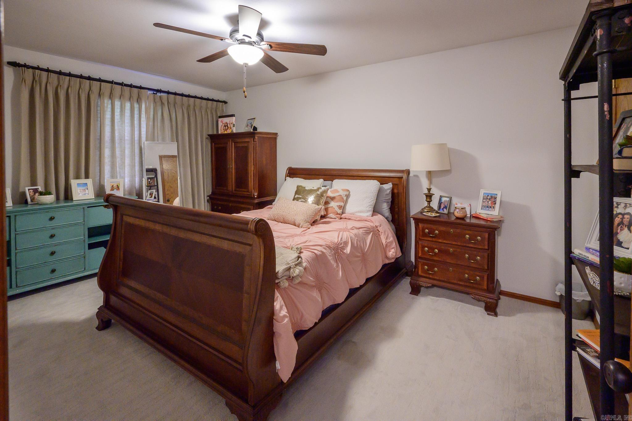 1502 S Eve St Property Photo 37